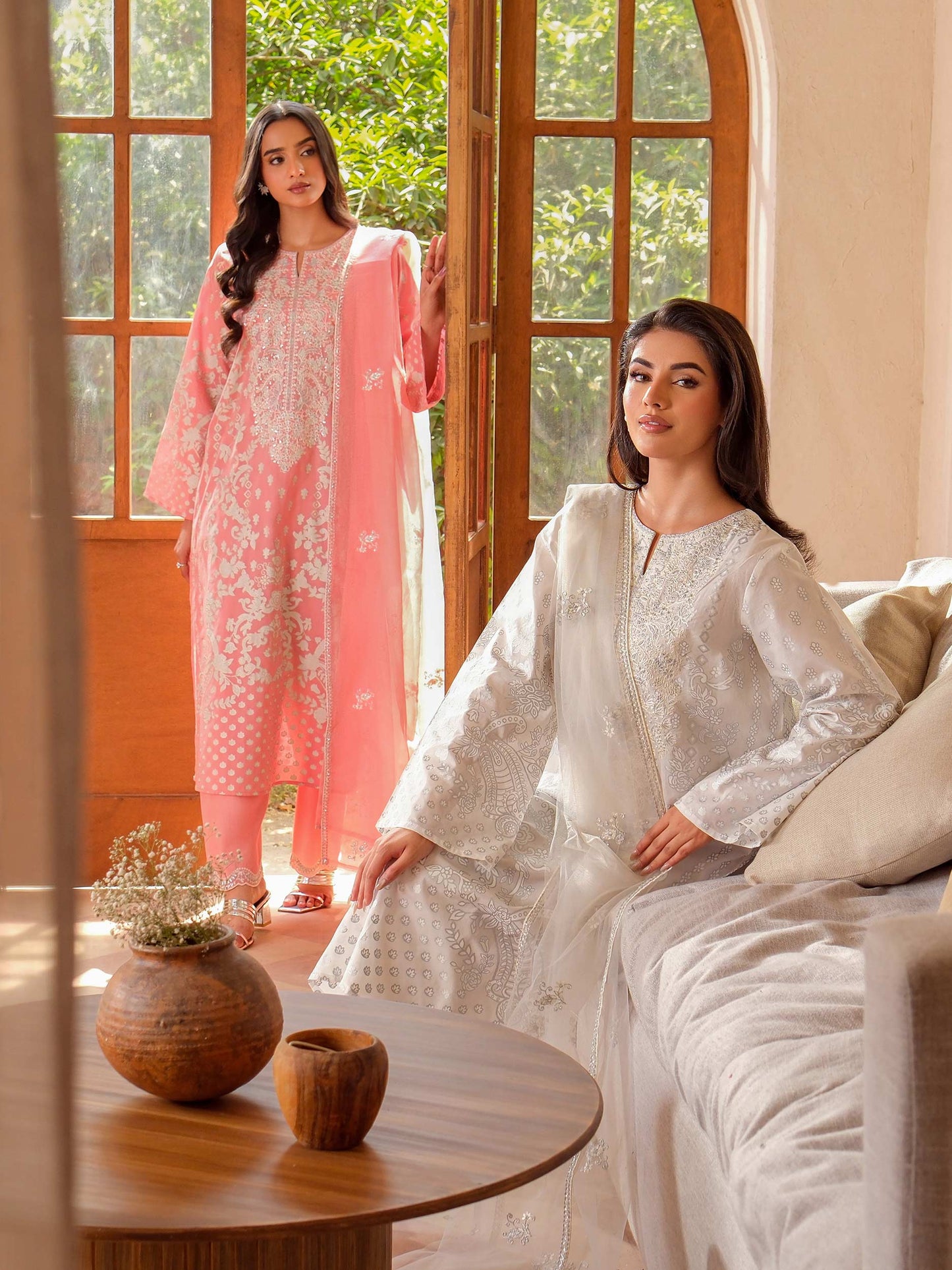 3 Piece Lawn Suit-Embroidered (Unstitched)
