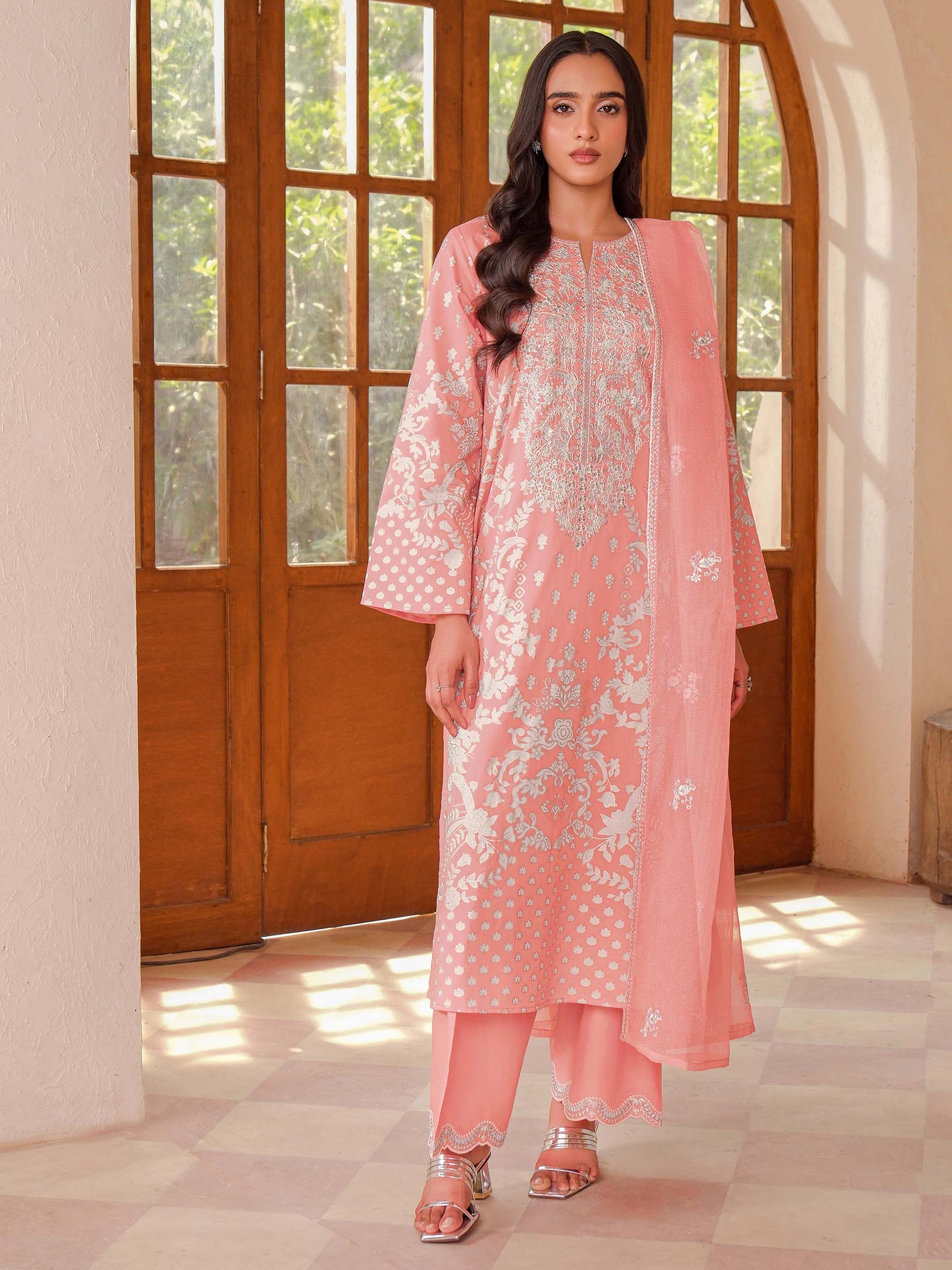 3 Piece Lawn Suit-Embroidered (Unstitched)