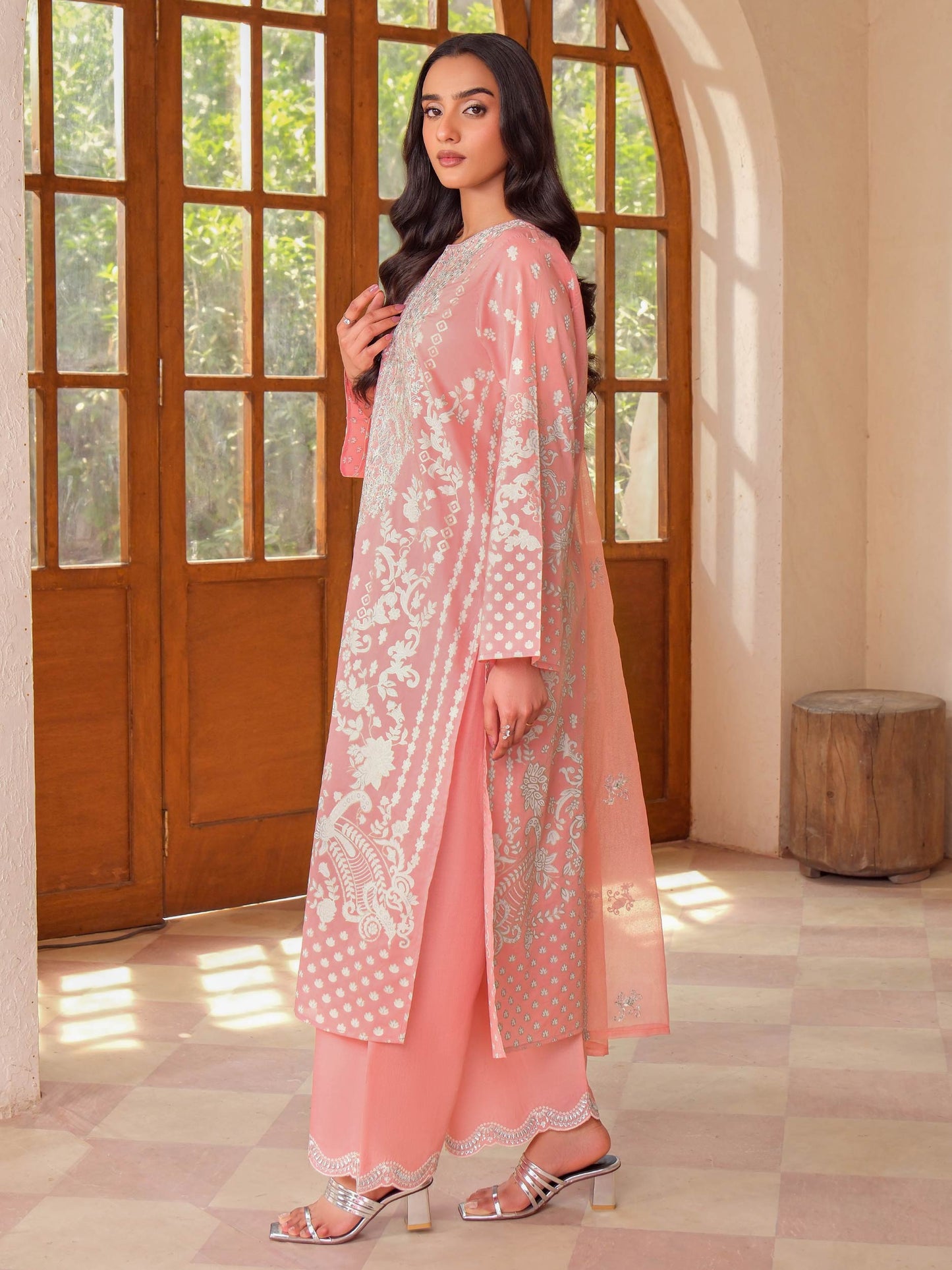 3 Piece Lawn Suit-Embroidered (Unstitched)