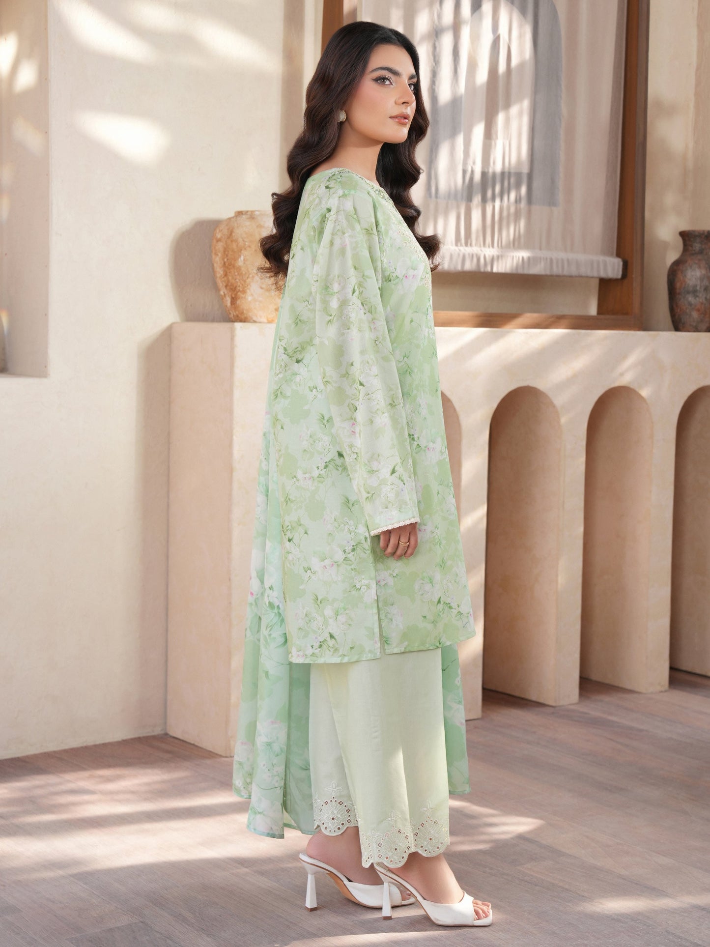 3 Piece Lawn Suit-Embroidered (Unstitched)