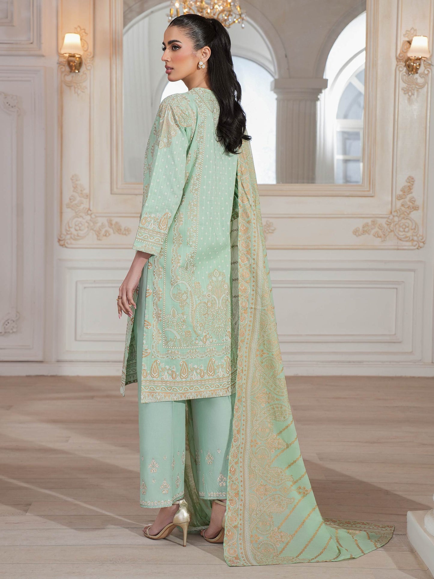 3 Piece Lawn Suit Embroidered (Unstitched)