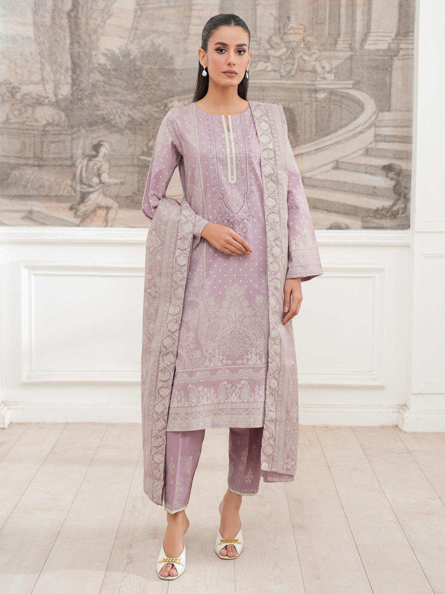 3 Piece Lawn Suit Embroidered (Unstitched)