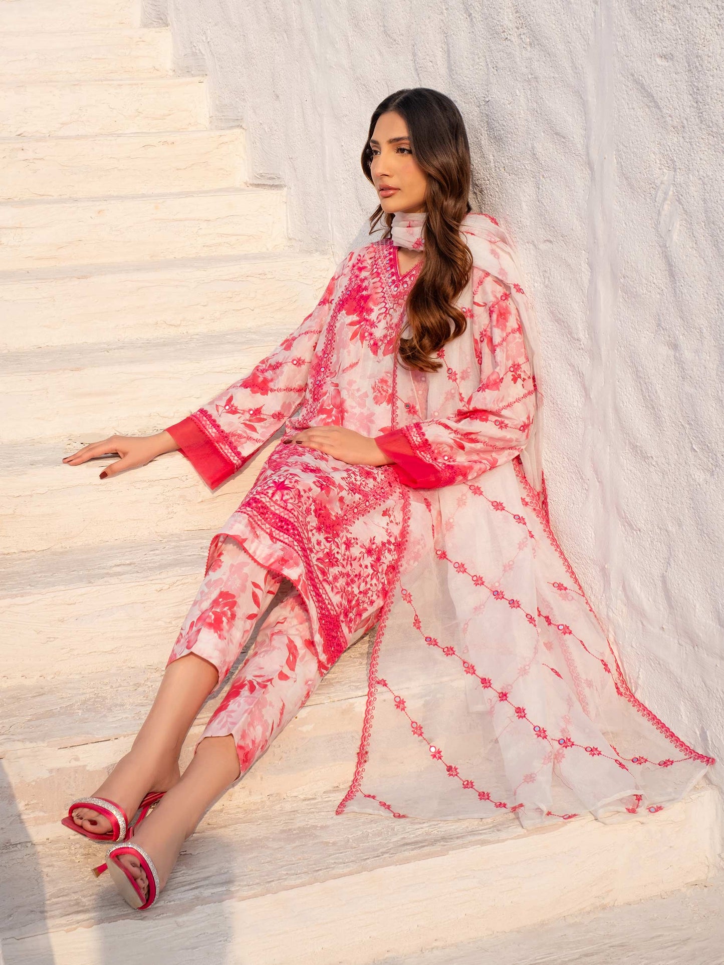 3 Piece Lawn Suit-Embroidered (Unstitched)