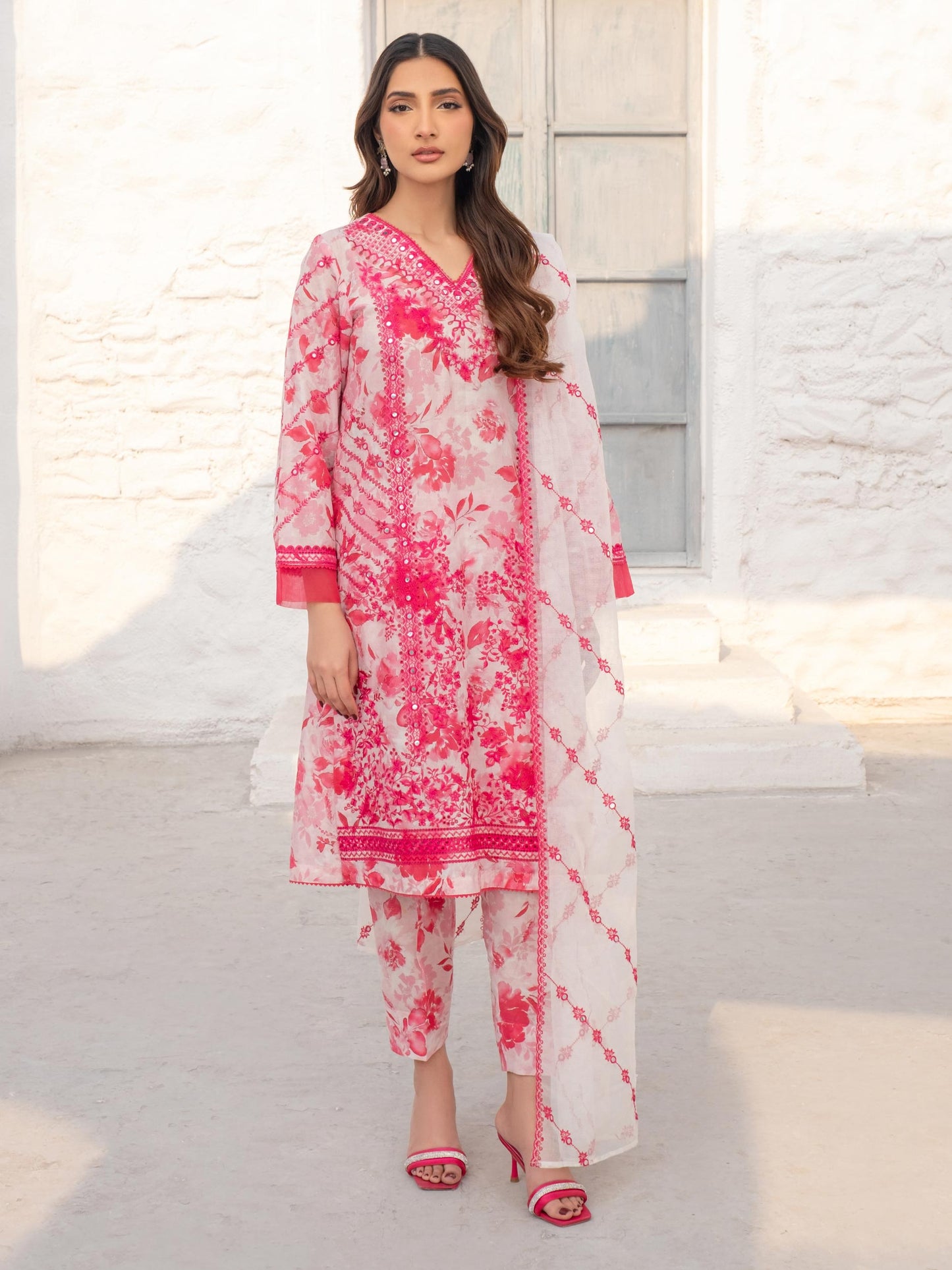 3 Piece Lawn Suit-Embroidered (Unstitched)