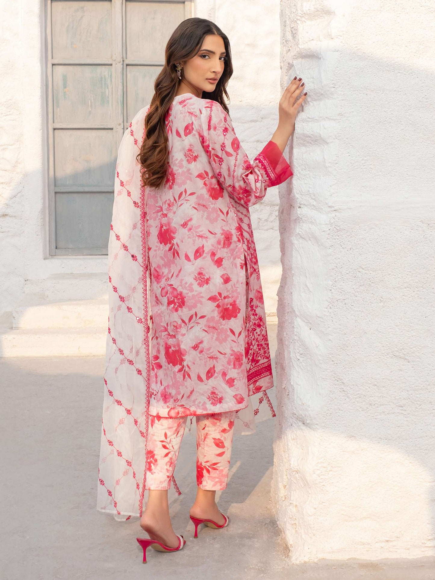 3 Piece Lawn Suit-Embroidered (Unstitched)