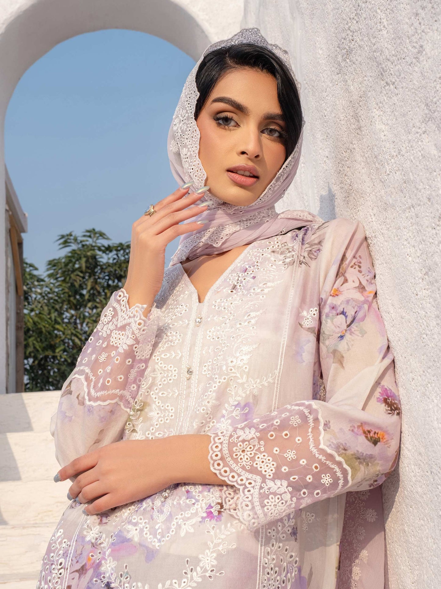 3 Piece Lawn Suit-Embroidered (Unstitched)