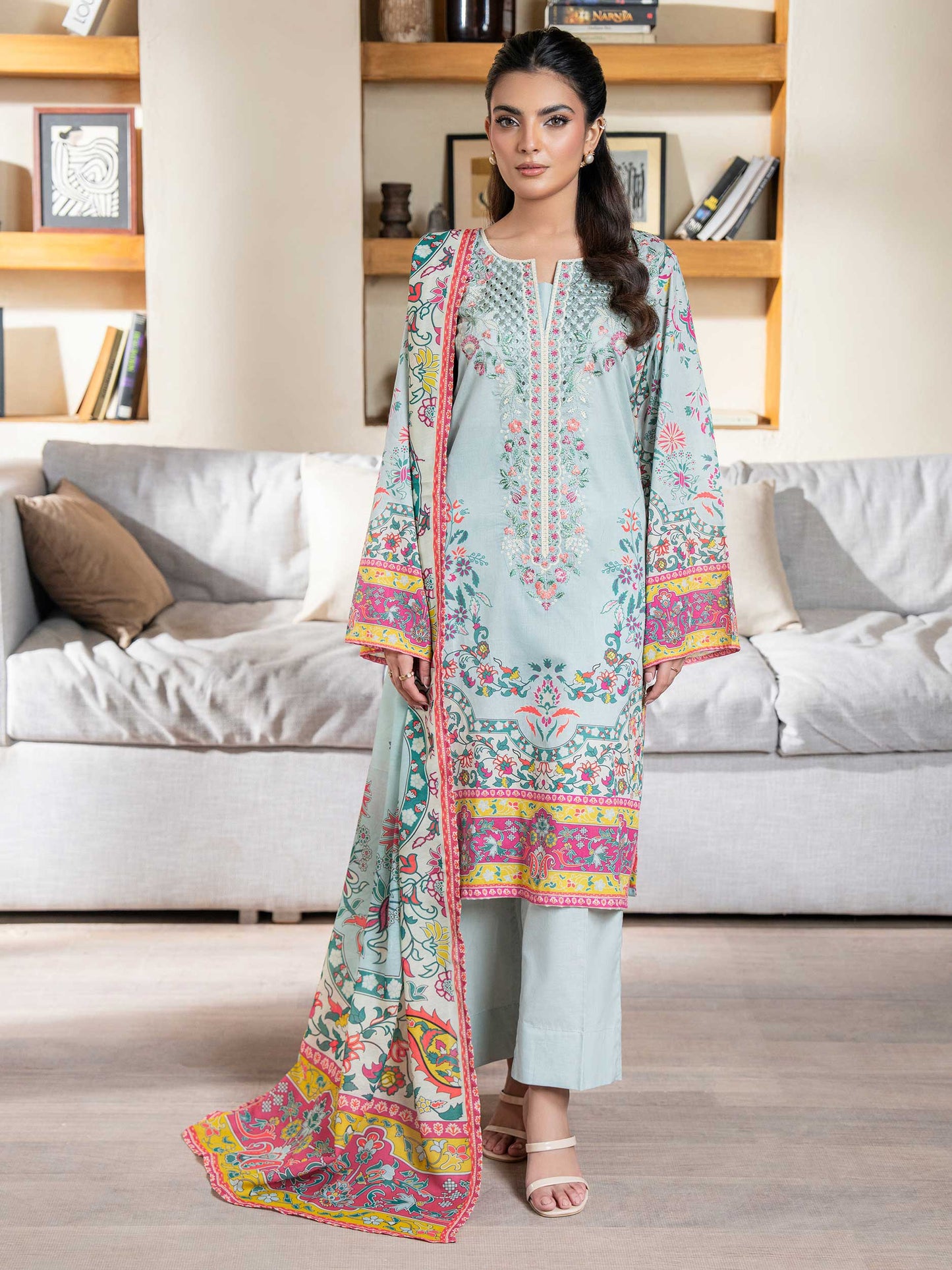 3 Piece Lawn Suit-Embroidered (Unstitched)