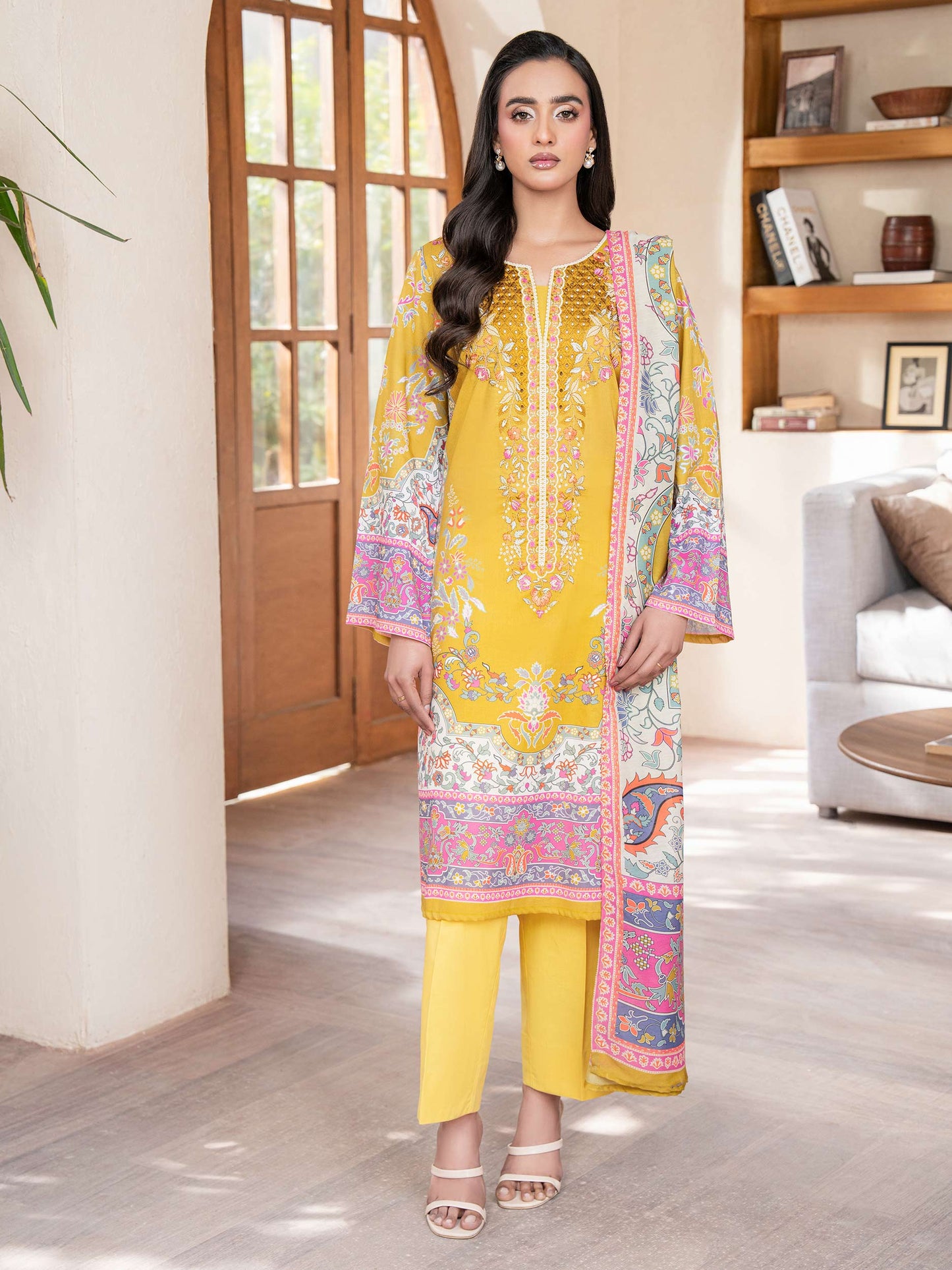 3 Piece Lawn Suit-Embroidered (Unstitched)