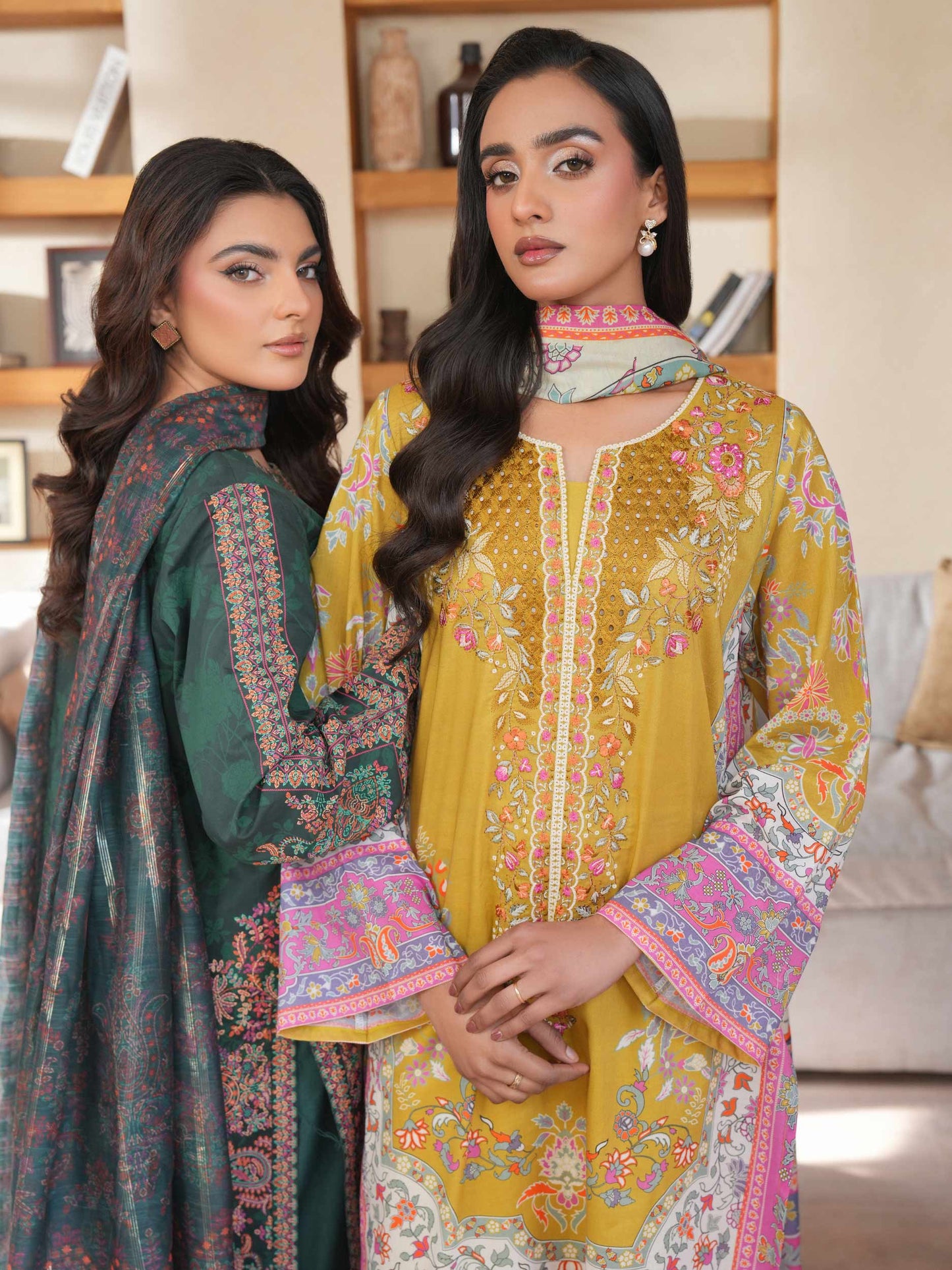 3 Piece Lawn Suit-Embroidered (Unstitched)