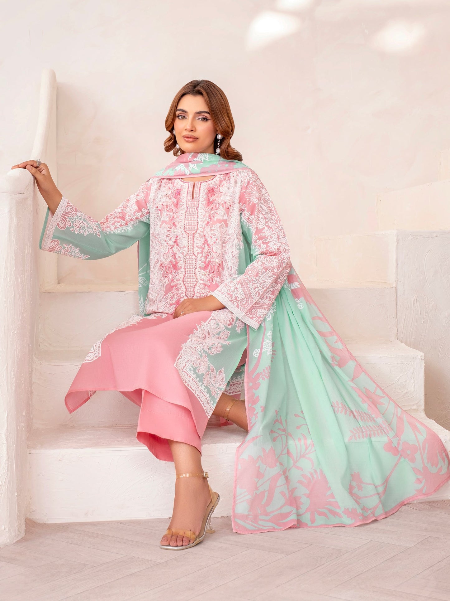 3 Piece Lawn Suit-Embroidered (Unstitched)