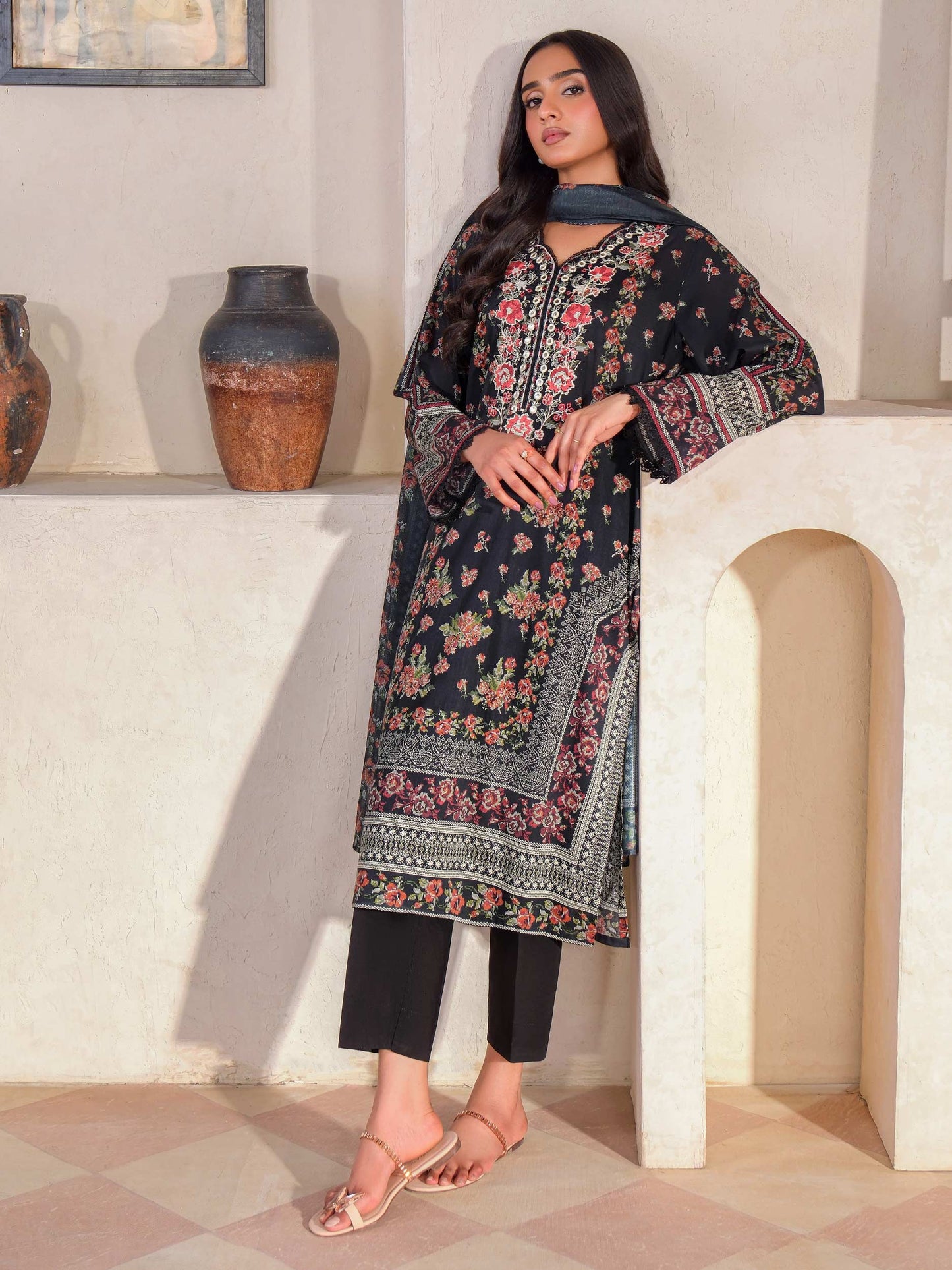 3 Piece Lawn Suit-Embroidered (Unstitched)