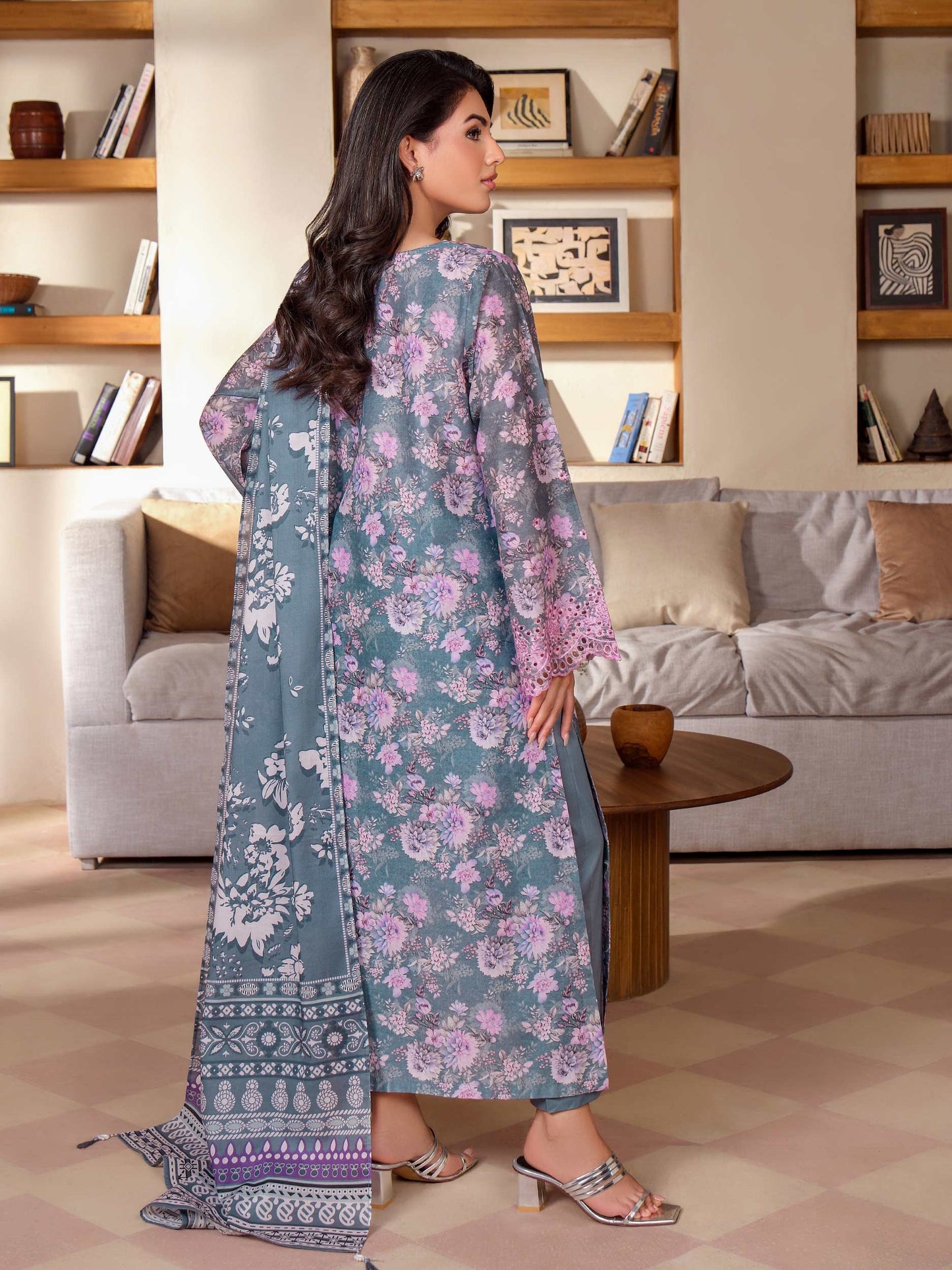 3 Piece Lawn Suit-Embroidered (Unstitched)