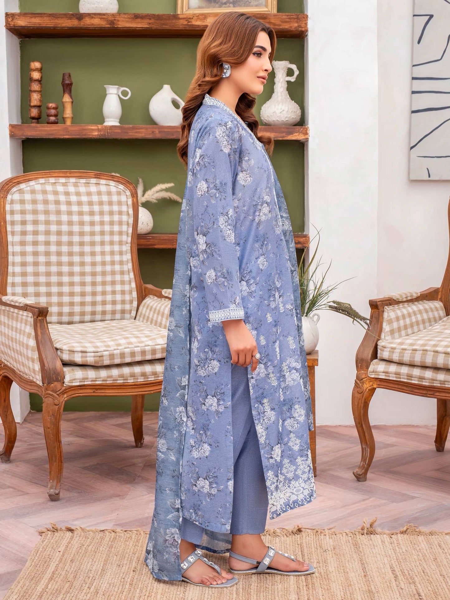 3 Piece Lawn Suit-Embroidered (Unstitched)