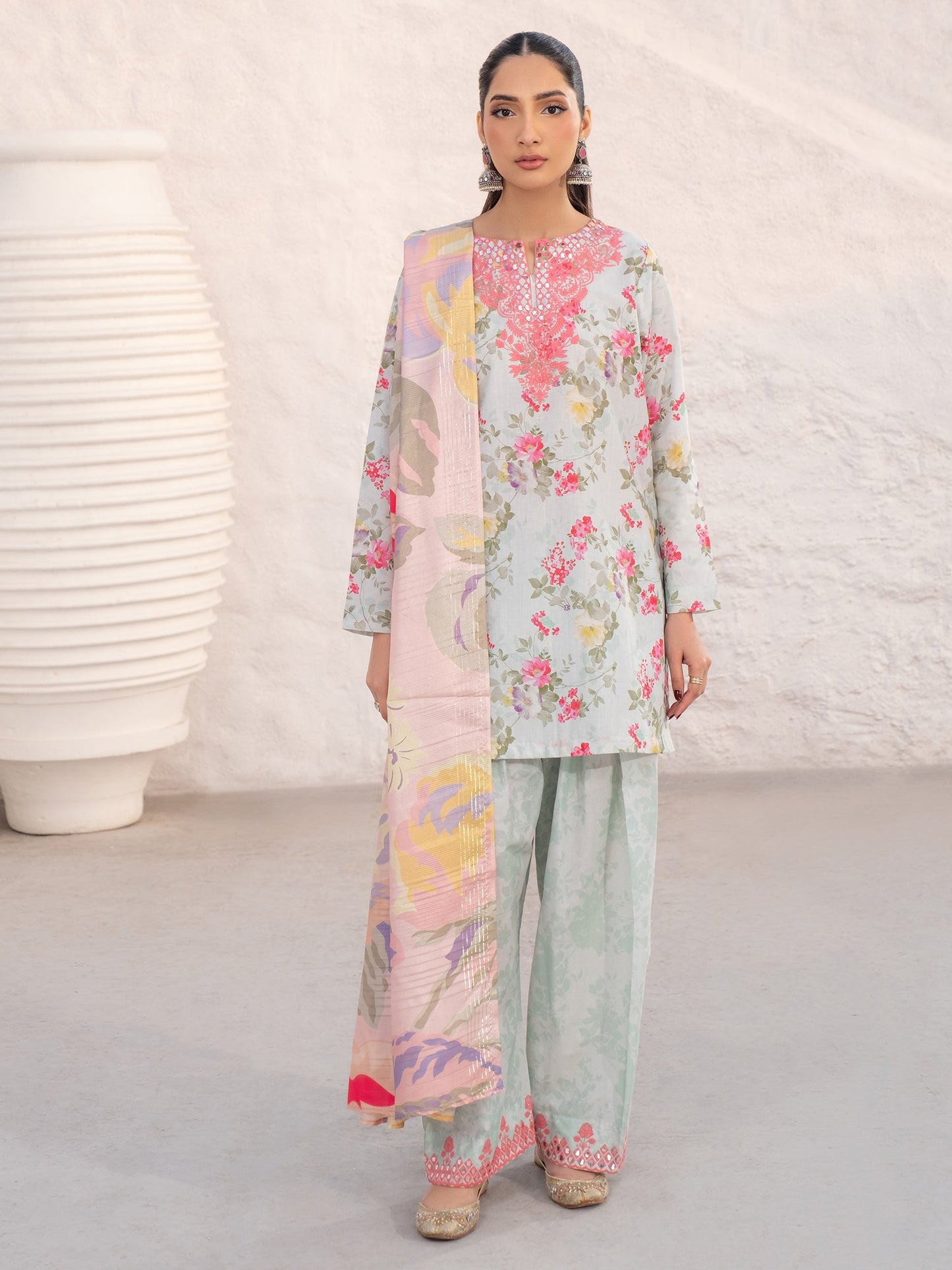 3 Piece Lawn Suit-Embroidered (Unstitched)