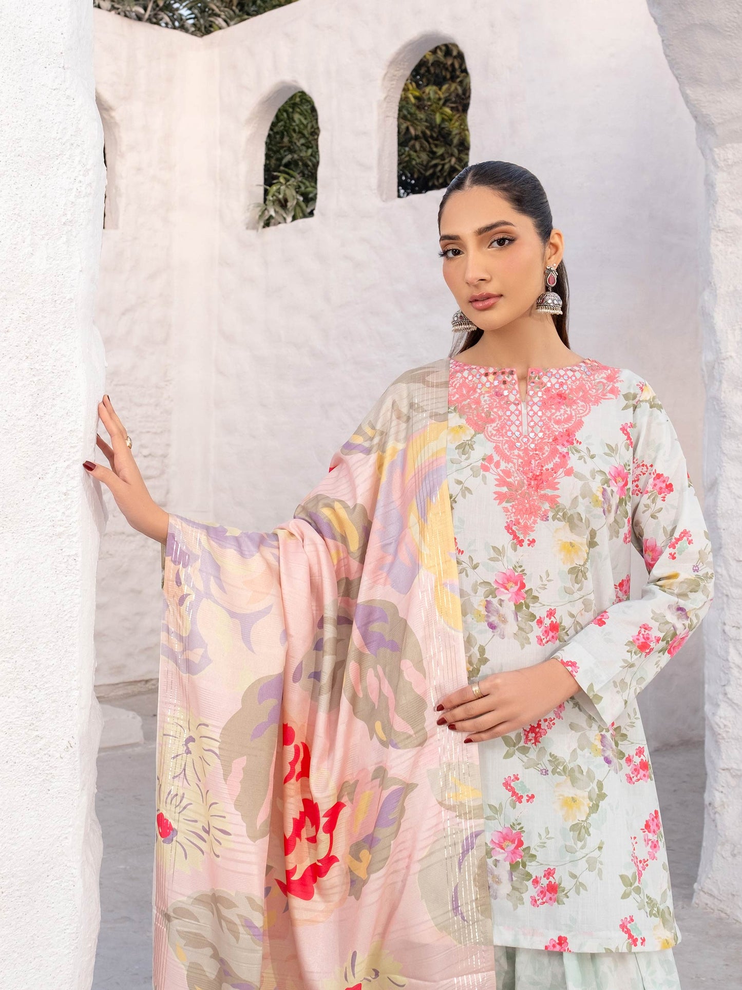 3 Piece Lawn Suit-Embroidered (Unstitched)