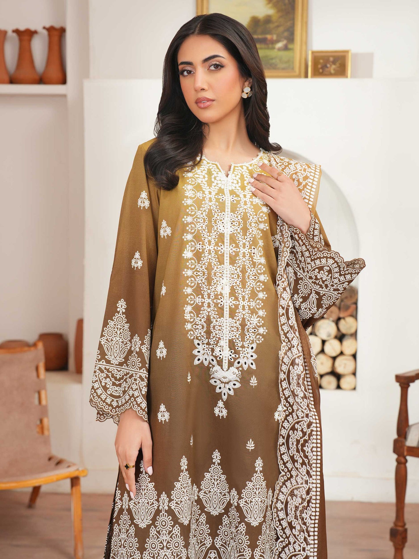 3 Piece Lawn Suit-Embroidered (Unstitched)