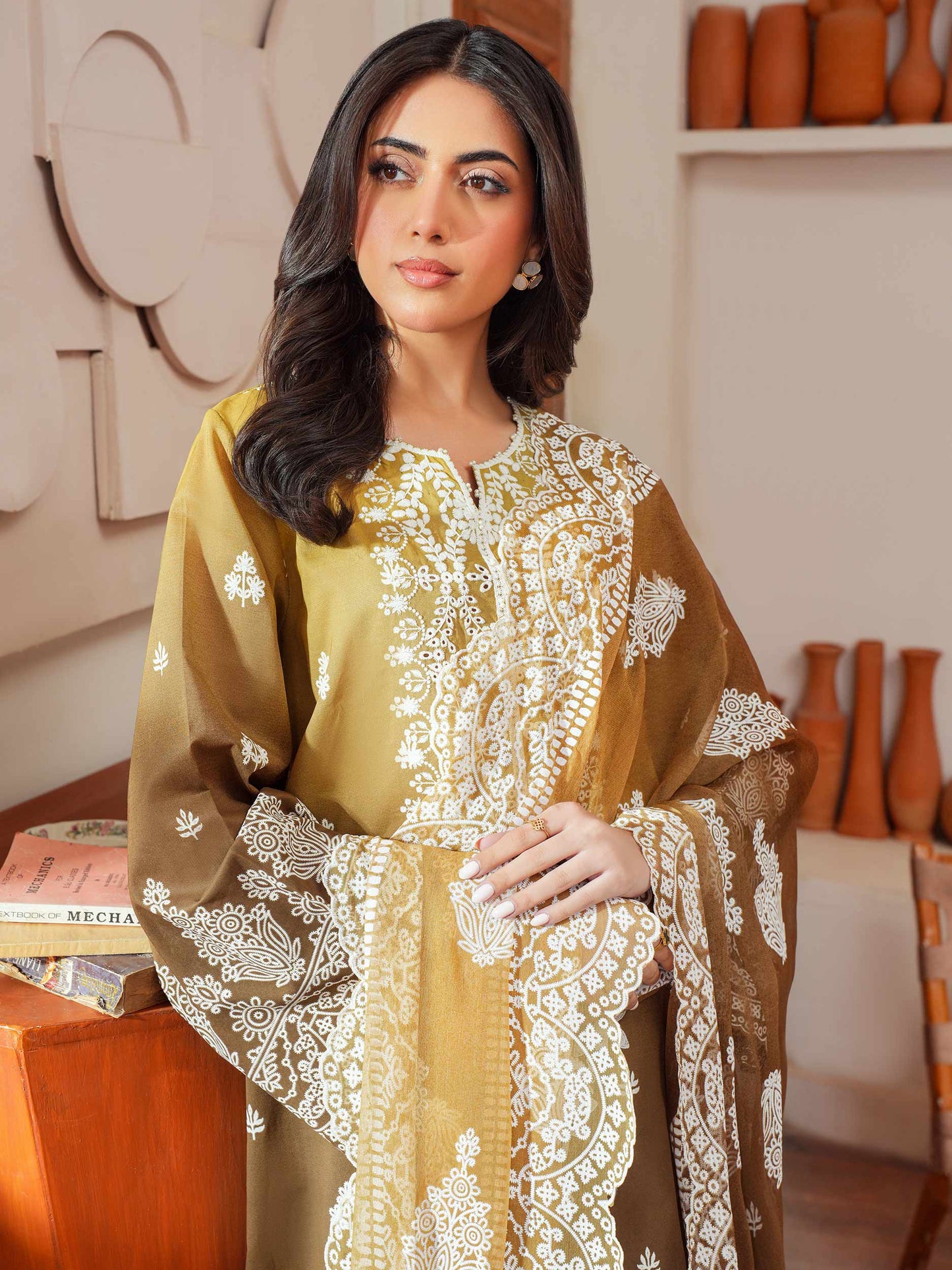 3 Piece Lawn Suit-Embroidered (Unstitched)