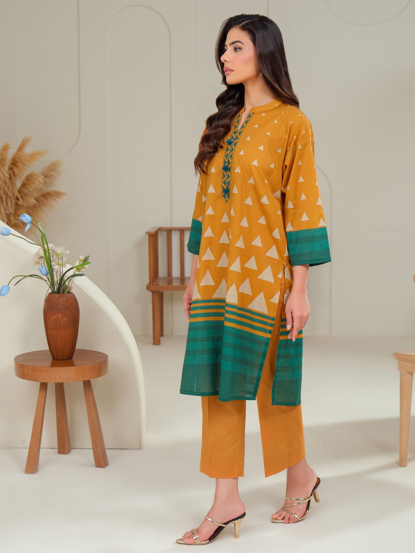 2 Piece Lawn Suit-Printed (Unstitched)