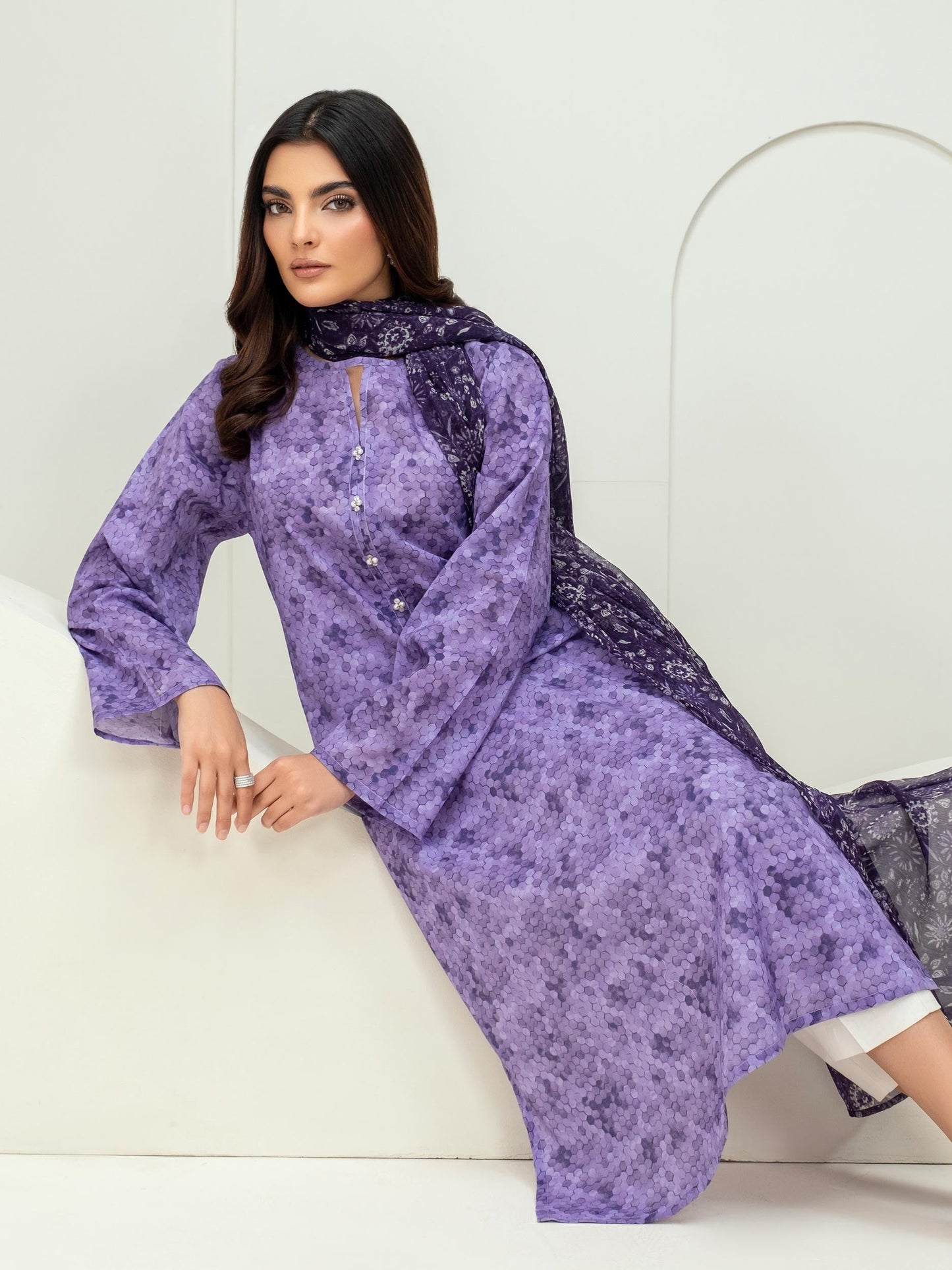 2 Piece Lawn Suit-Printed (Unstitched)