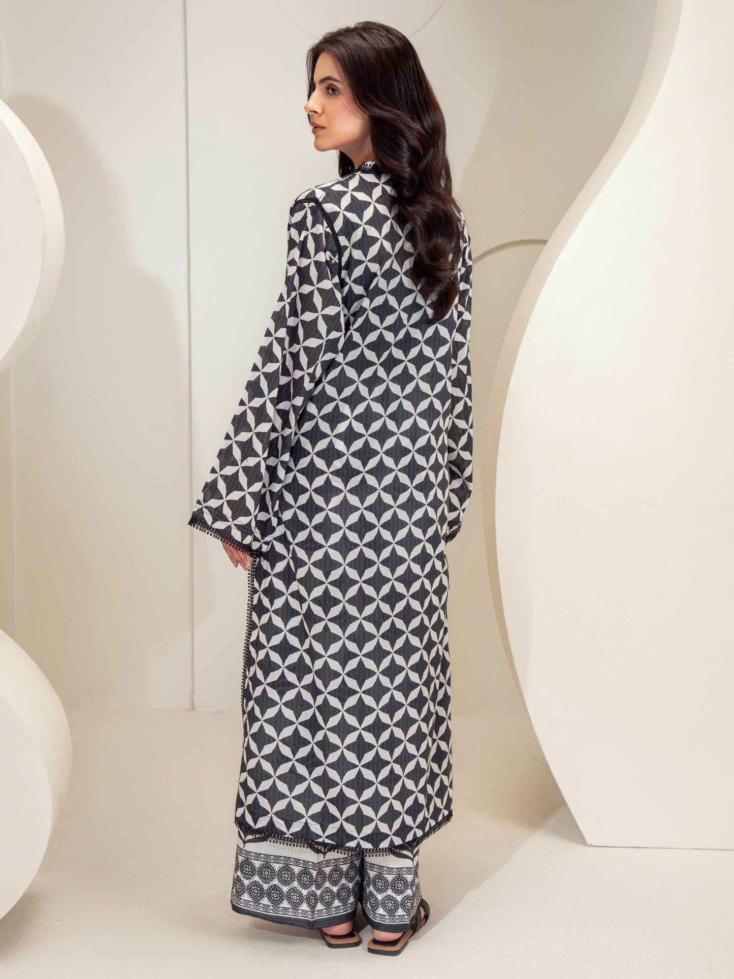 2 Piece Lawn Suit-Printed (Unstitched)