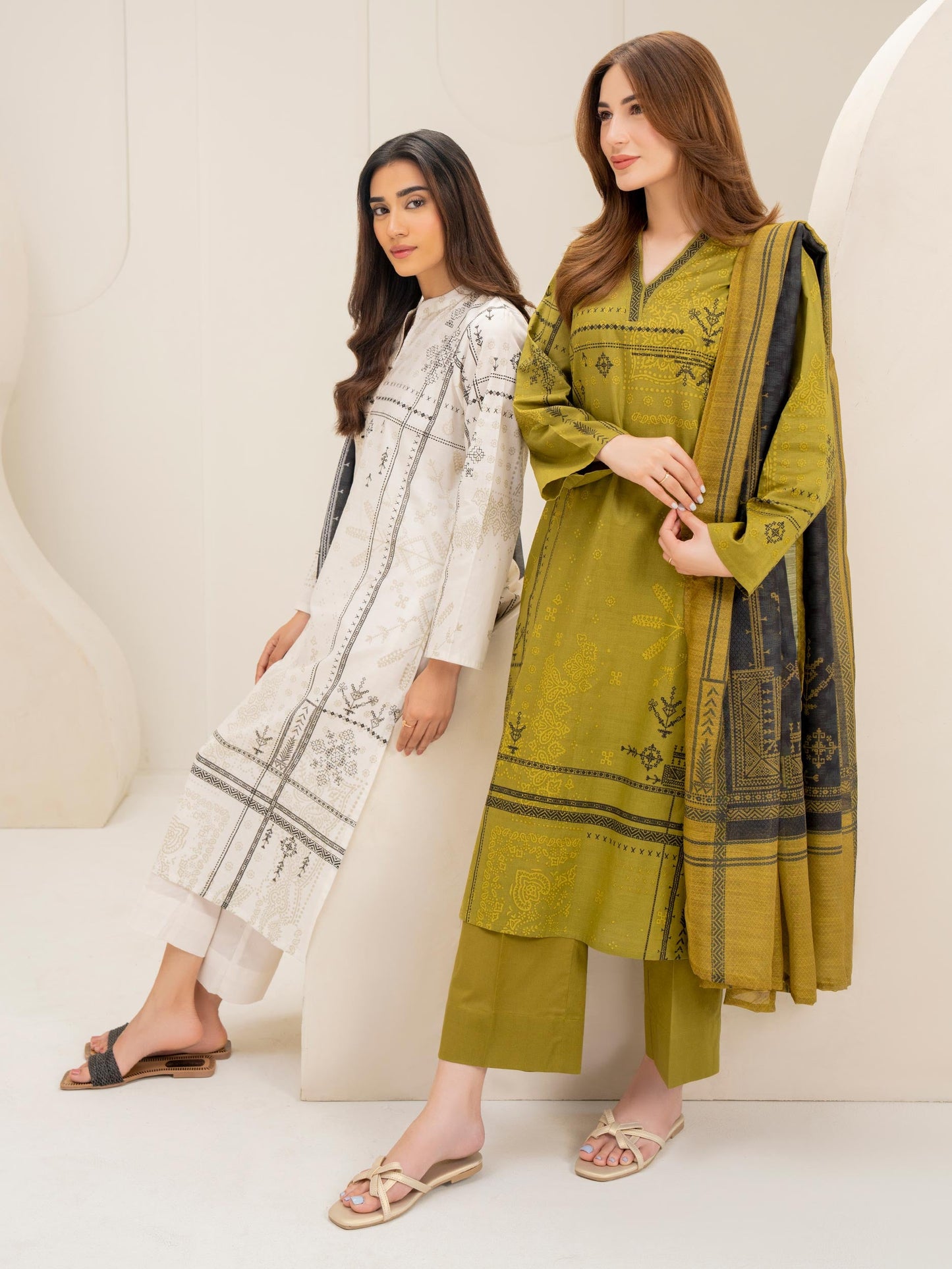 3 Piece Lawn Suit-Paste Print (Unstitched)