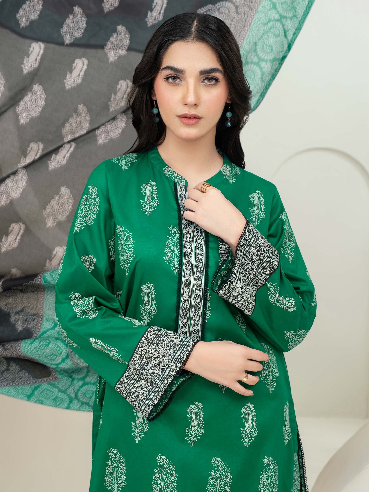 3 Piece Lawn Suit-Paste Print (Unstitched)