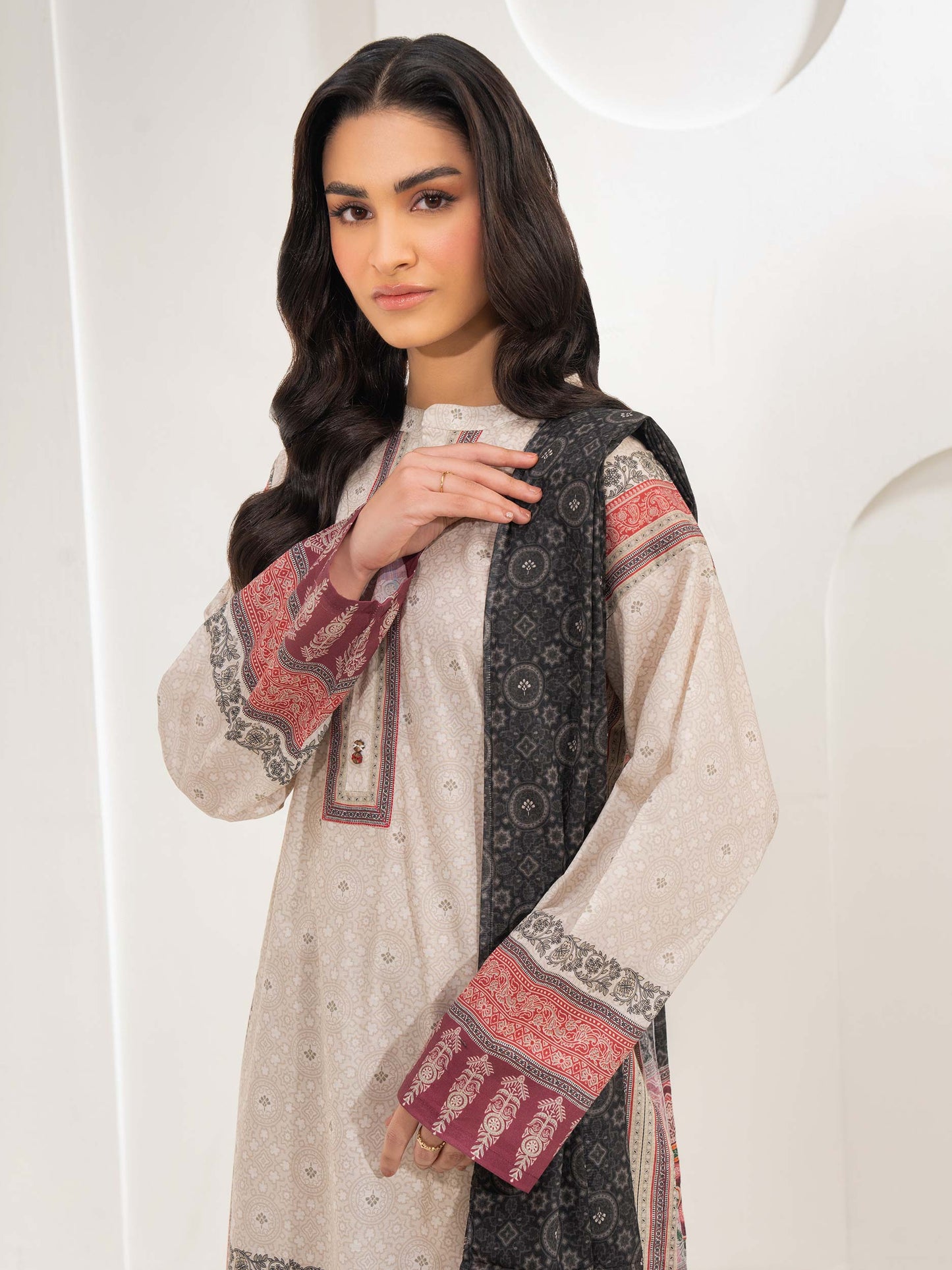 3 Piece Lawn Suit-Printed (Unstitched)