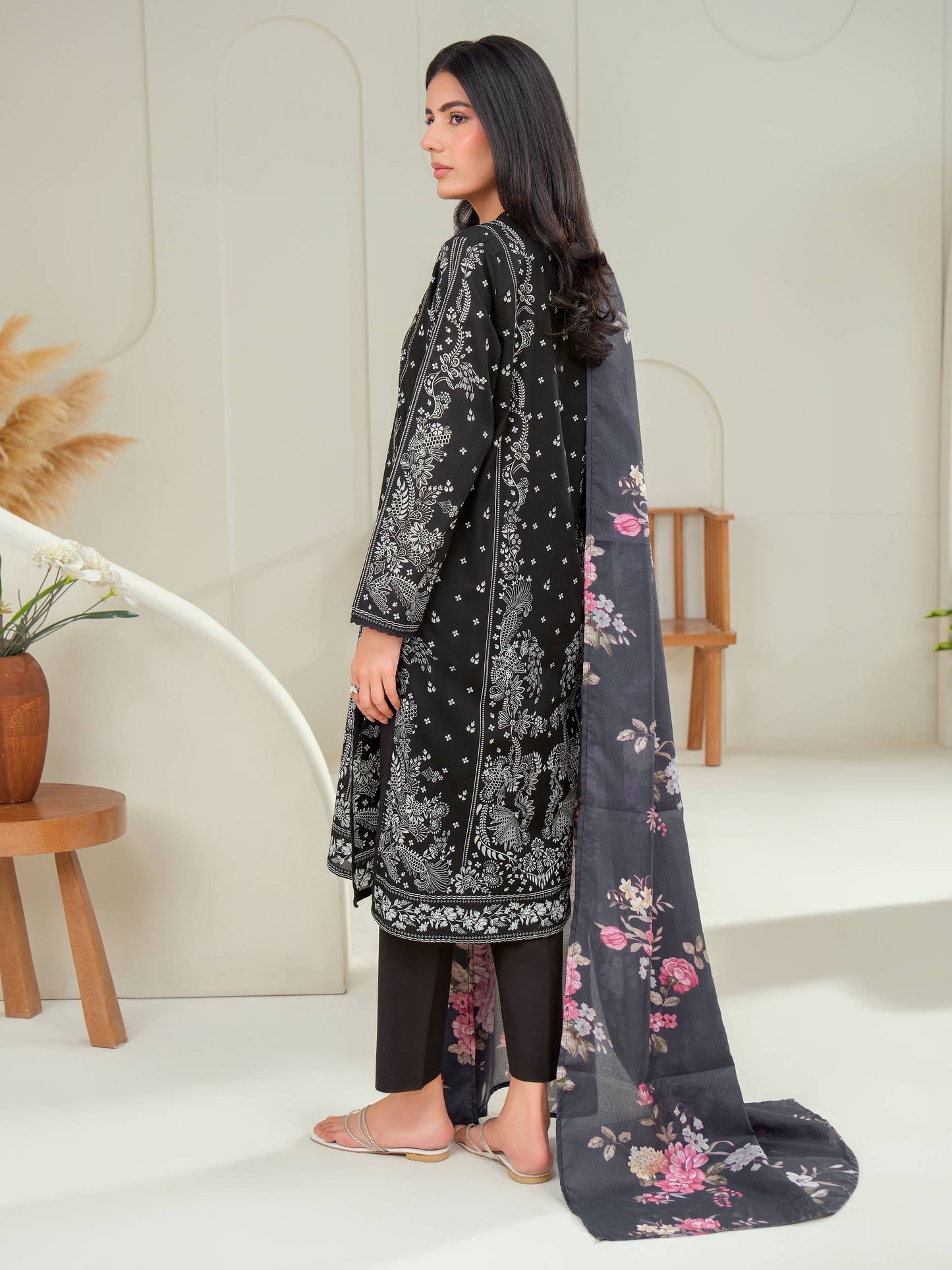 3 Piece Lawn Suit-Printed (Unstitched)