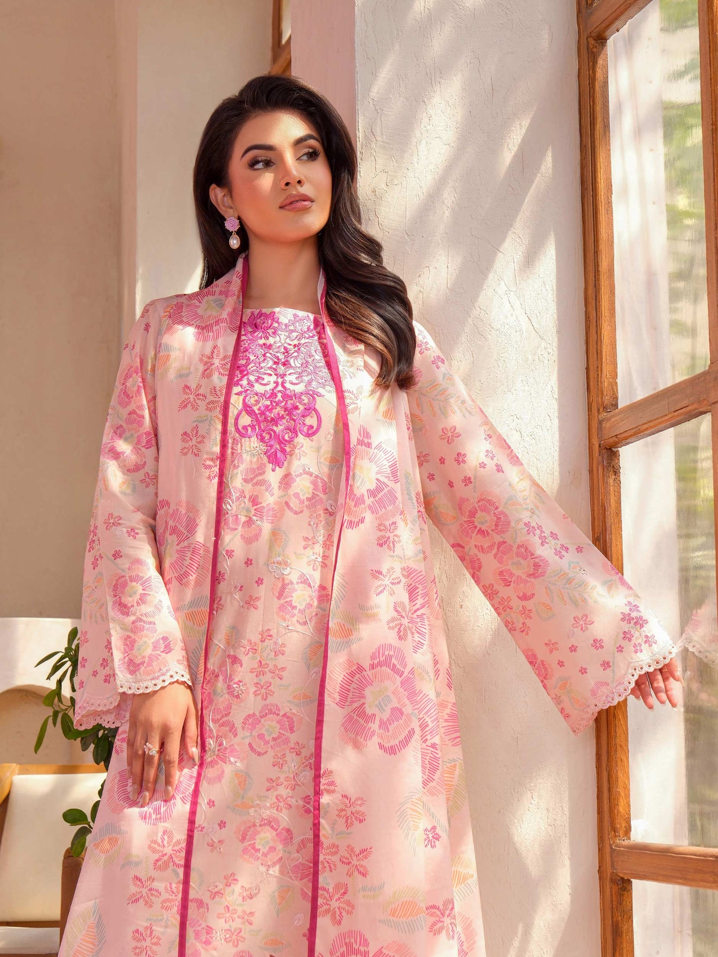 3 Piece Lawn Suit-Embroidered (Unstitched)