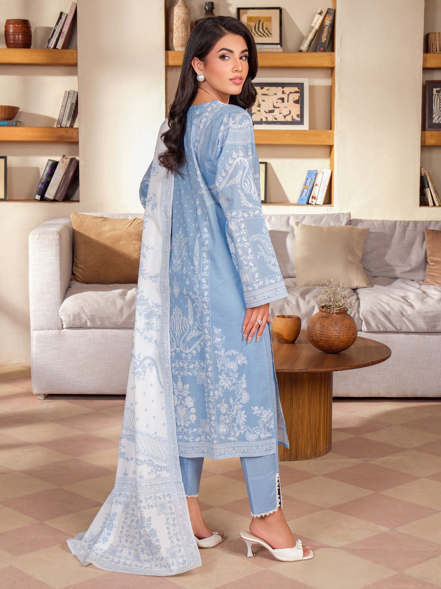 3 Piece Lawn Suit-Embroidered (Unstitched)