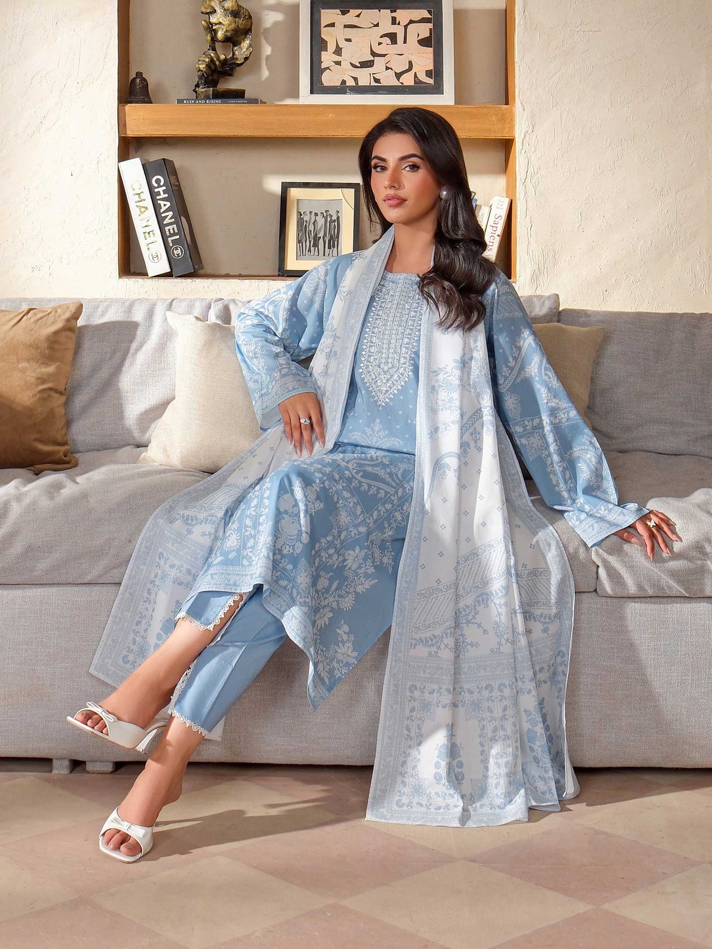 3 Piece Lawn Suit-Embroidered (Unstitched)