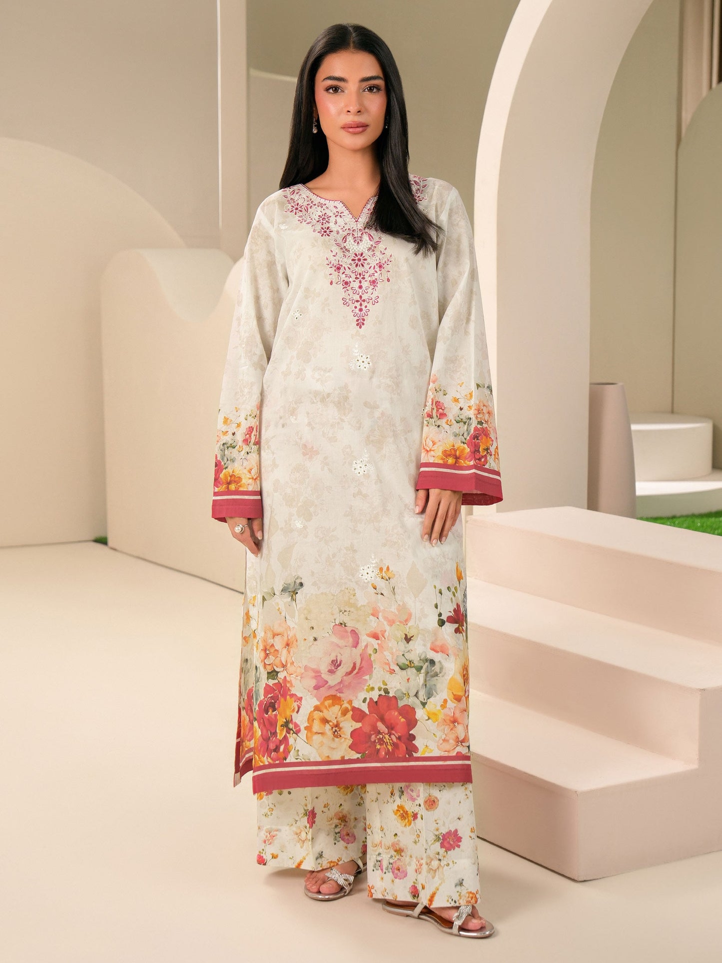 2 Piece Lawn Suit-Embroidered (Unstitched)