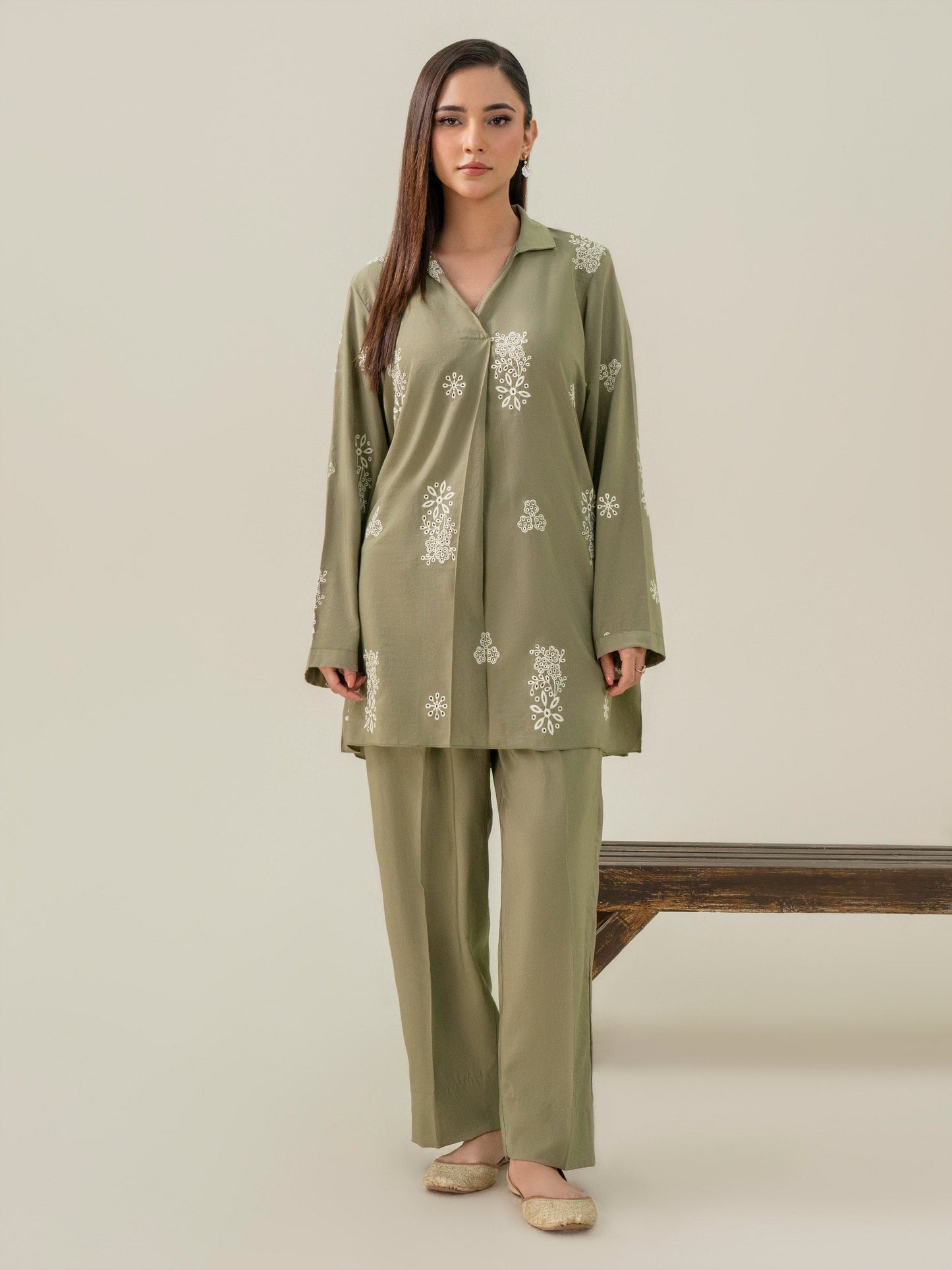 Linen Co-Ord Set-Embroidered (Pret)