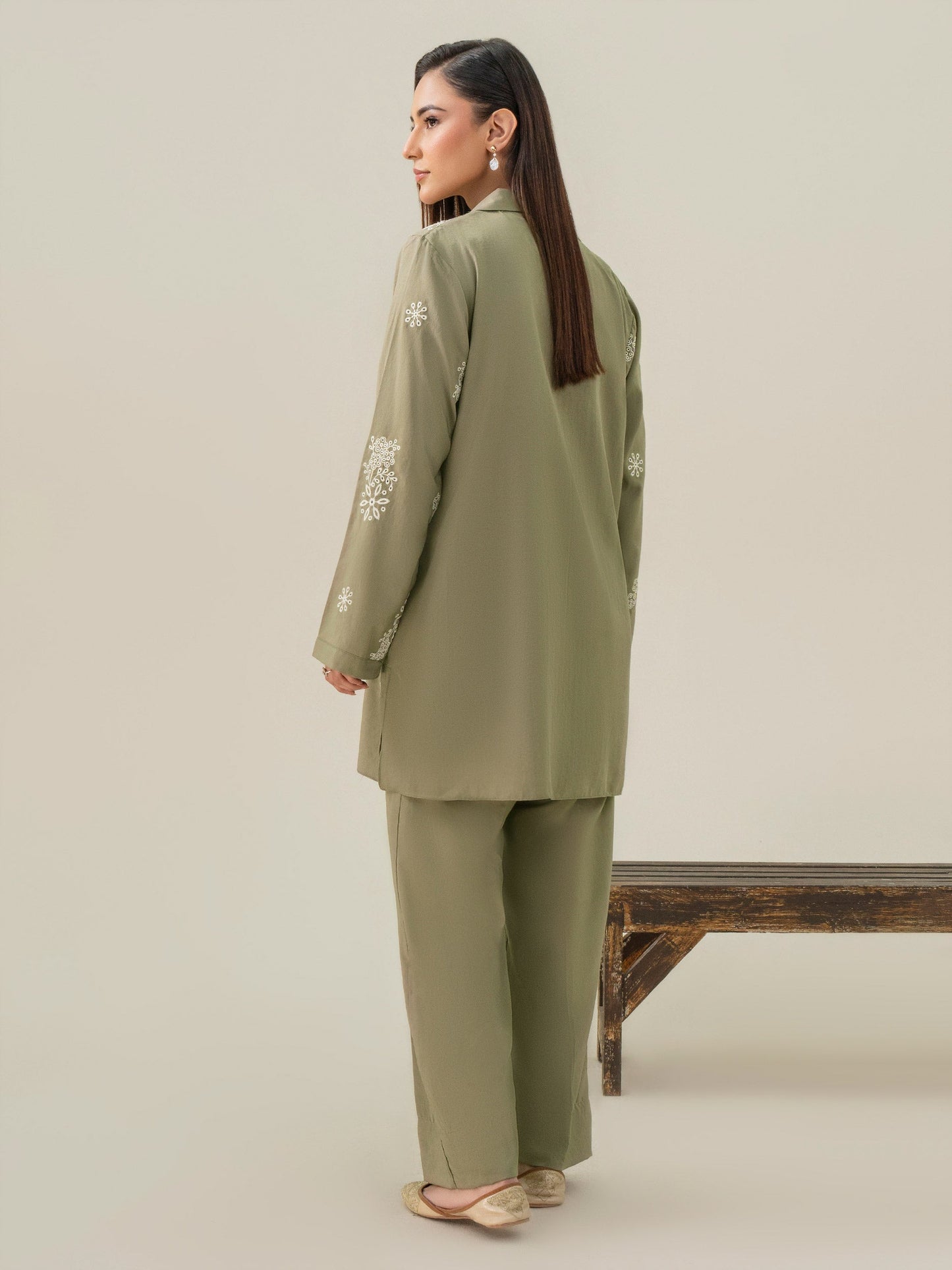 Linen Co-Ord Set-Embroidered (Pret)
