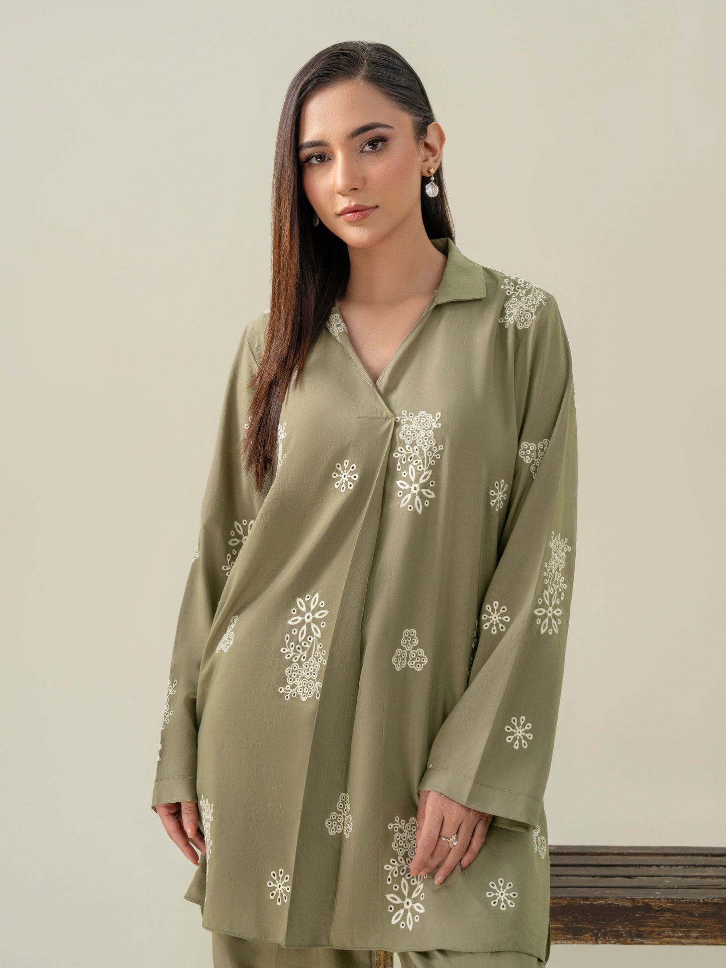 Linen Co-Ord Set-Embroidered (Pret)