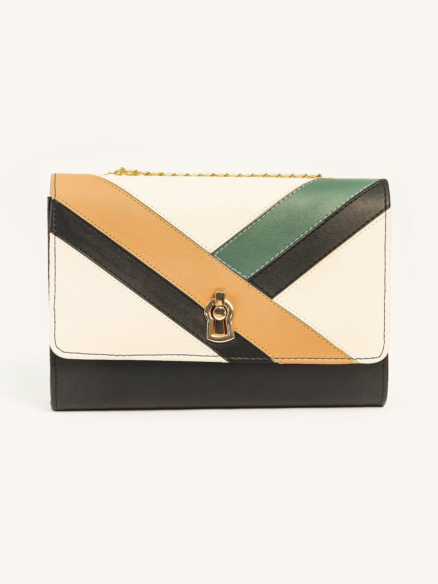 Keyhole Lock Clutch