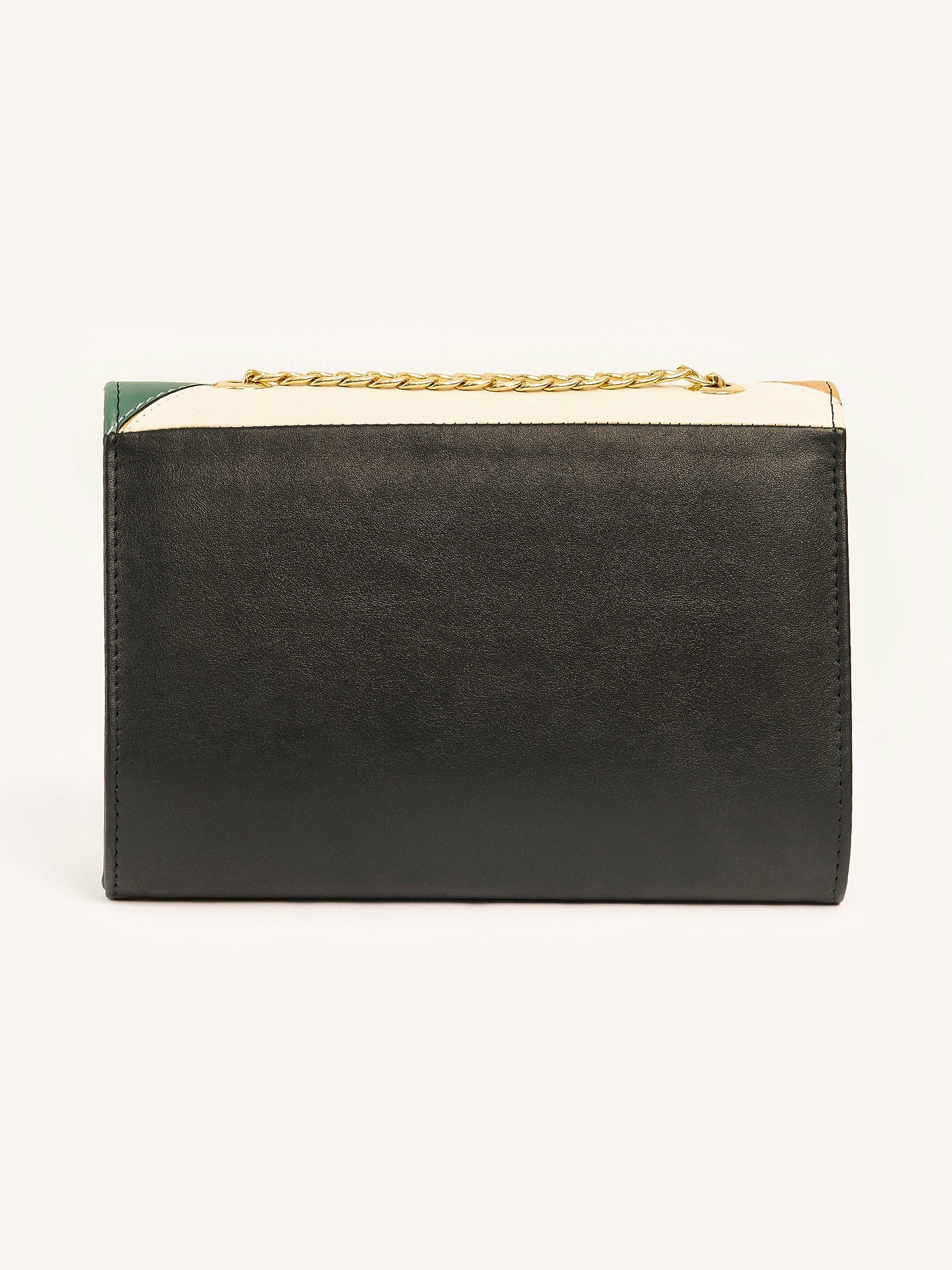 Keyhole Lock Clutch
