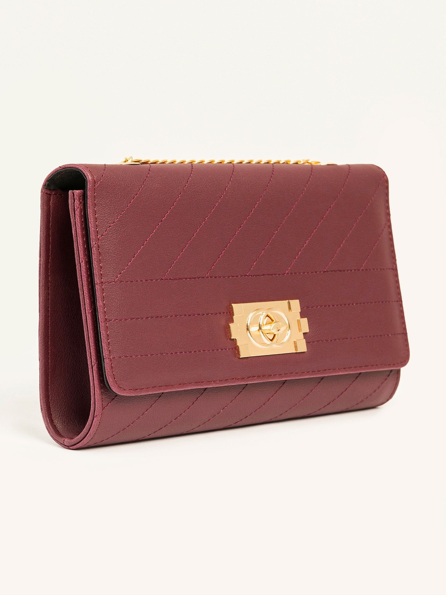 Twist Lock Clutch