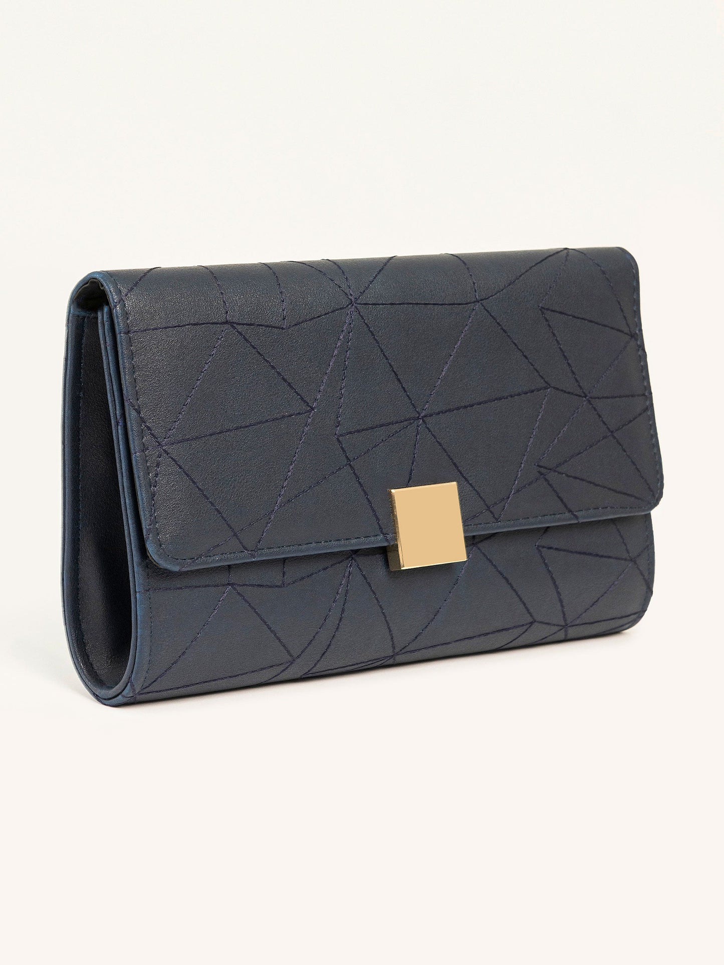 Thread Detailing Clutch