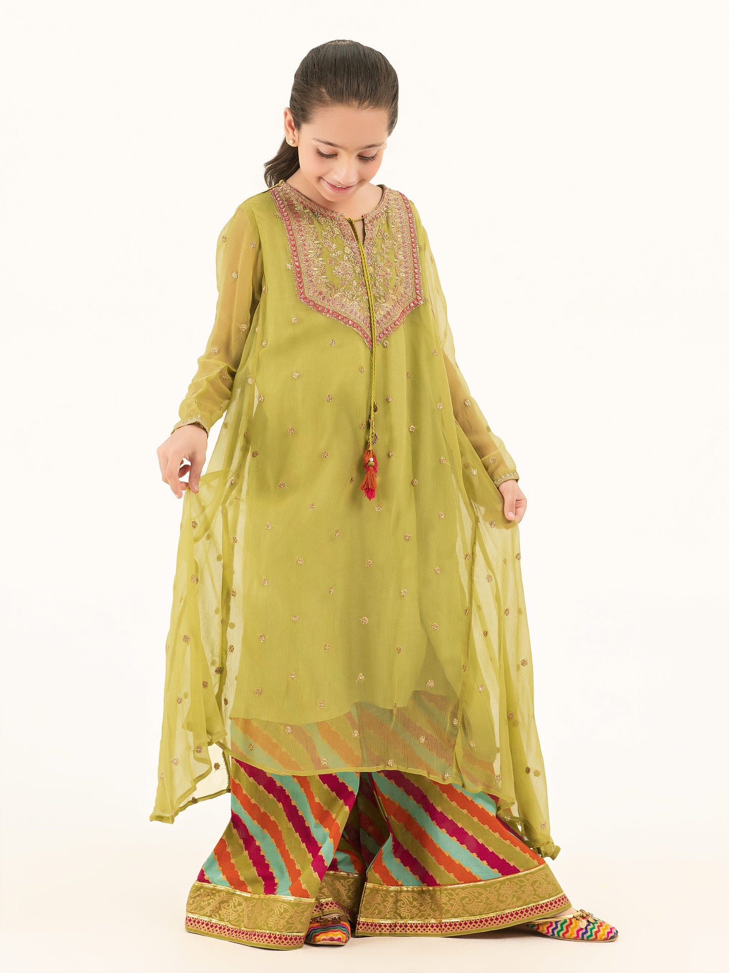 2 Piece Chiffon Suit-Embroidered (Pret)