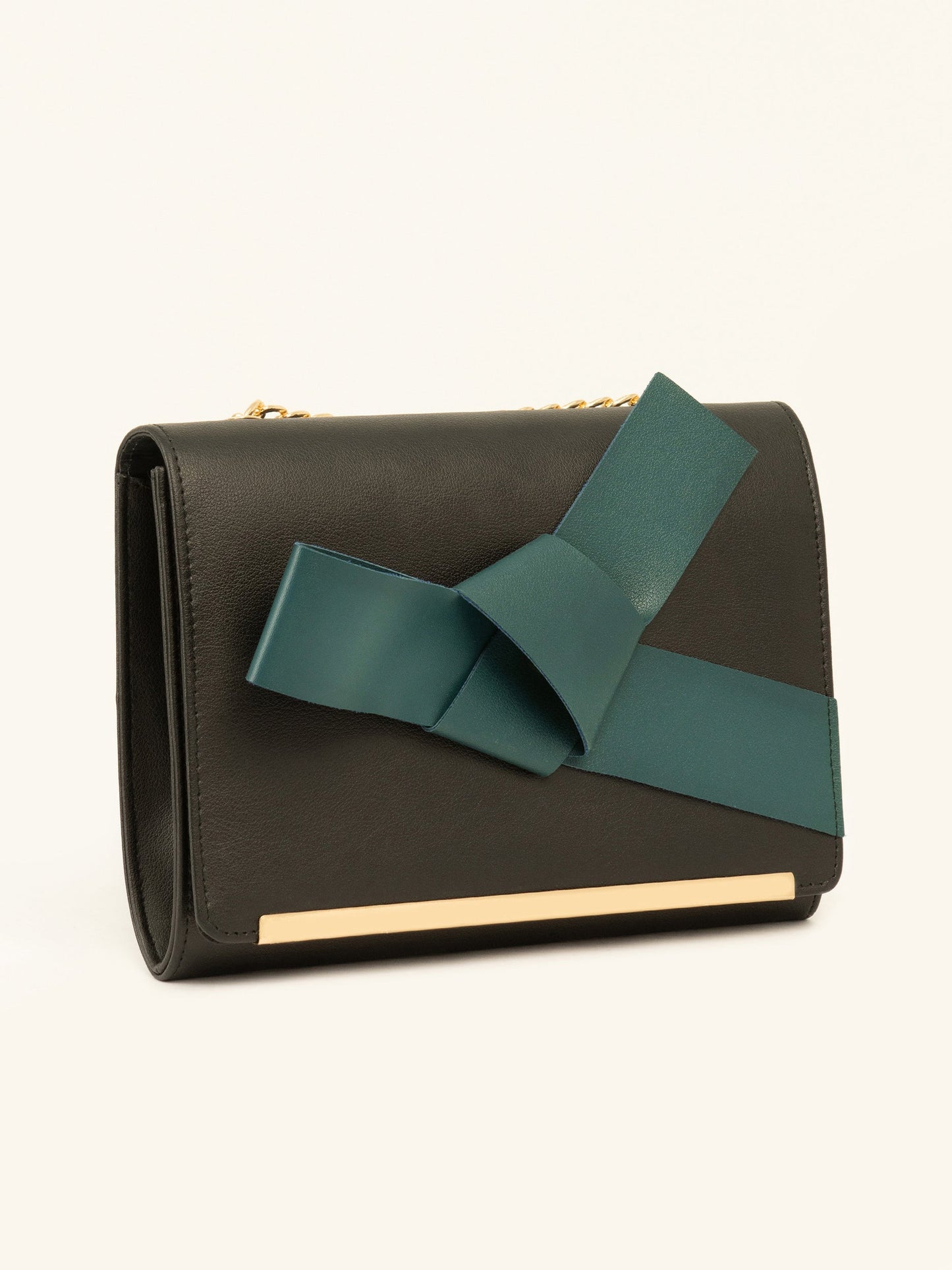 Tie Knot Clutch