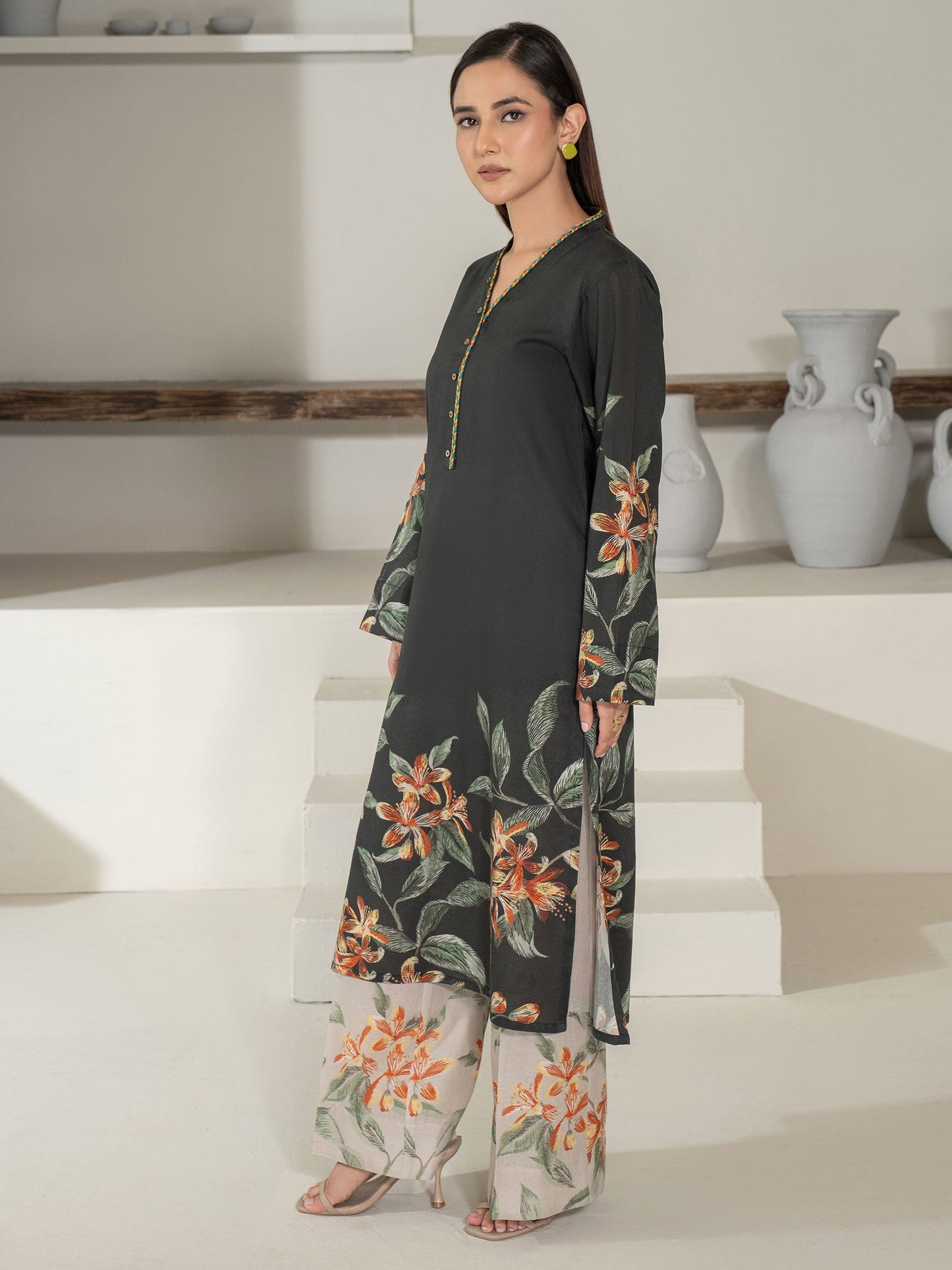 2 Piece Khaddar Suit-Printed (Unstitched)