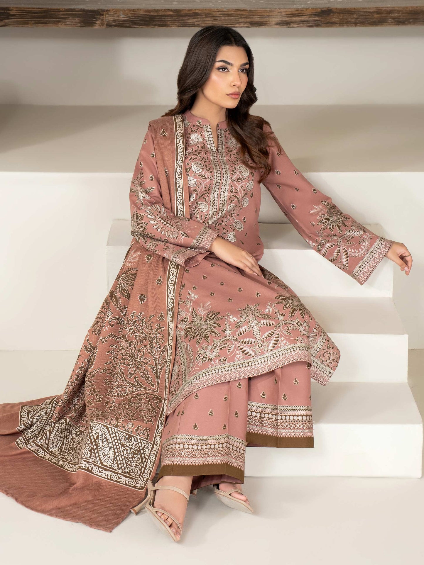 3 Piece Khaddar Suit-Printed (Unstitched)