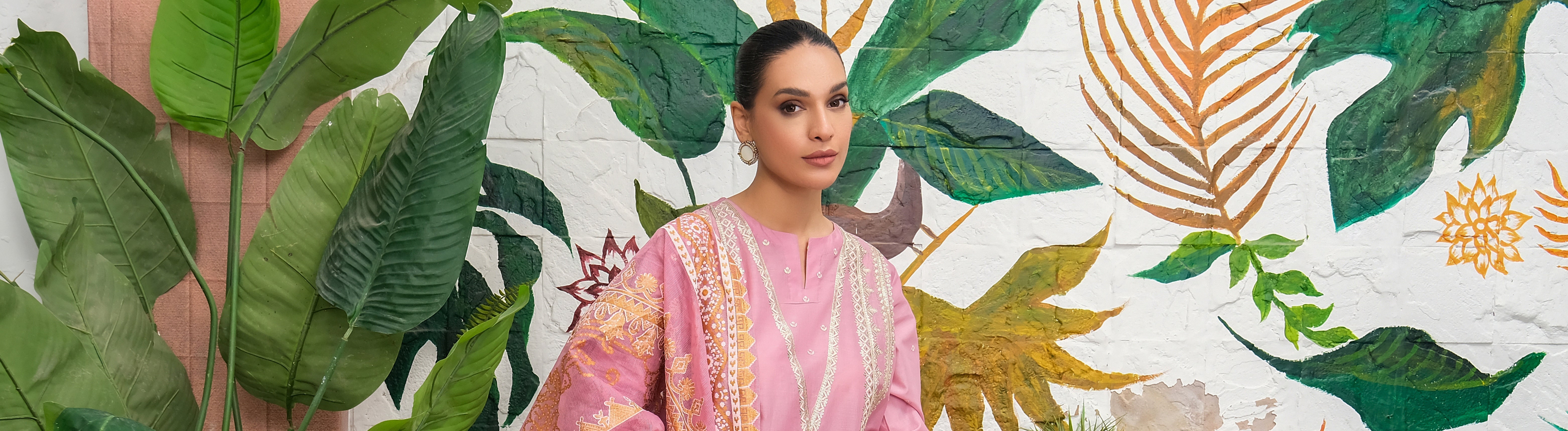 GLAM EMBROIDERED