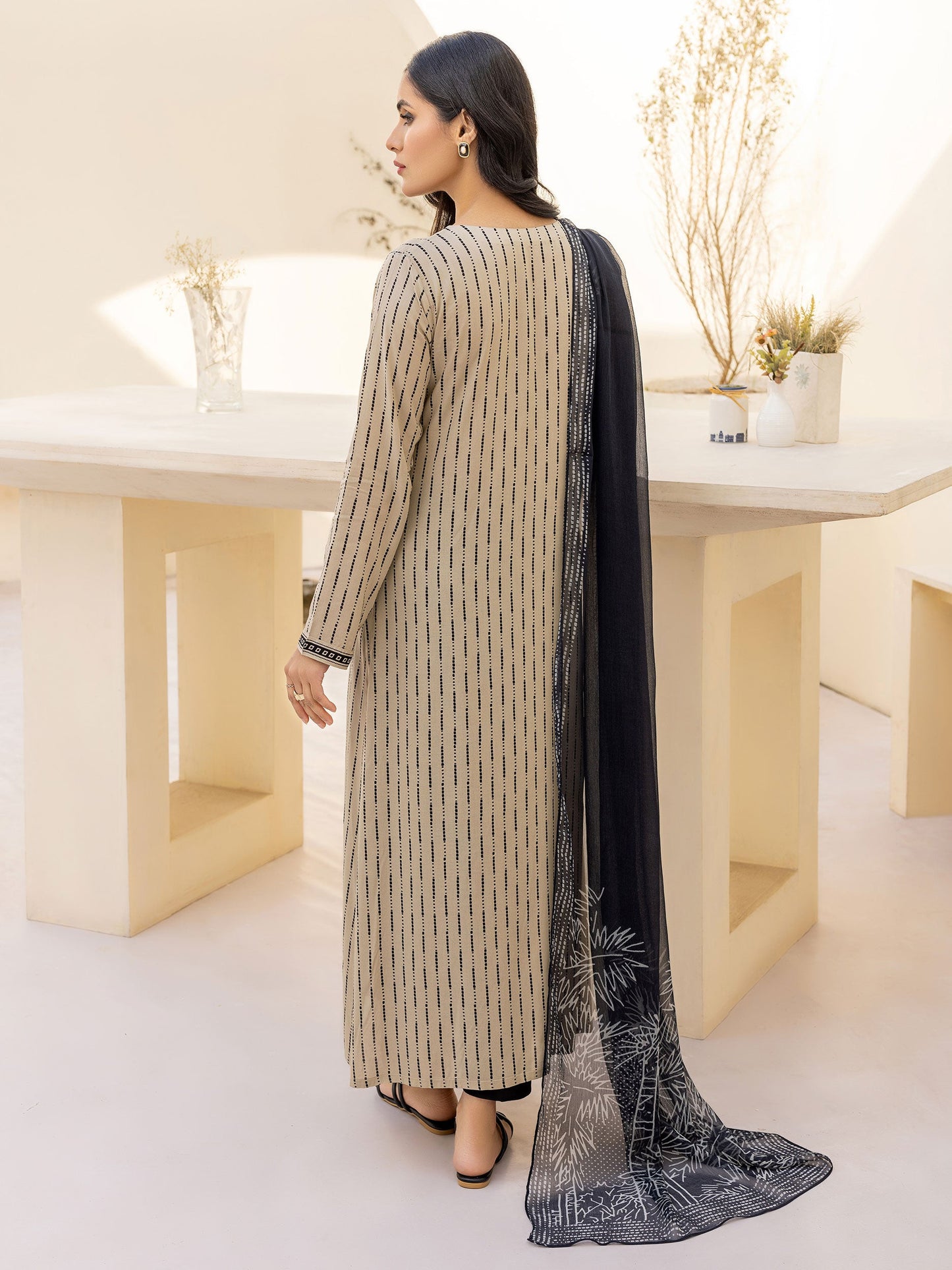 2 Piece Lawn Suit-Printed(Unstitched)