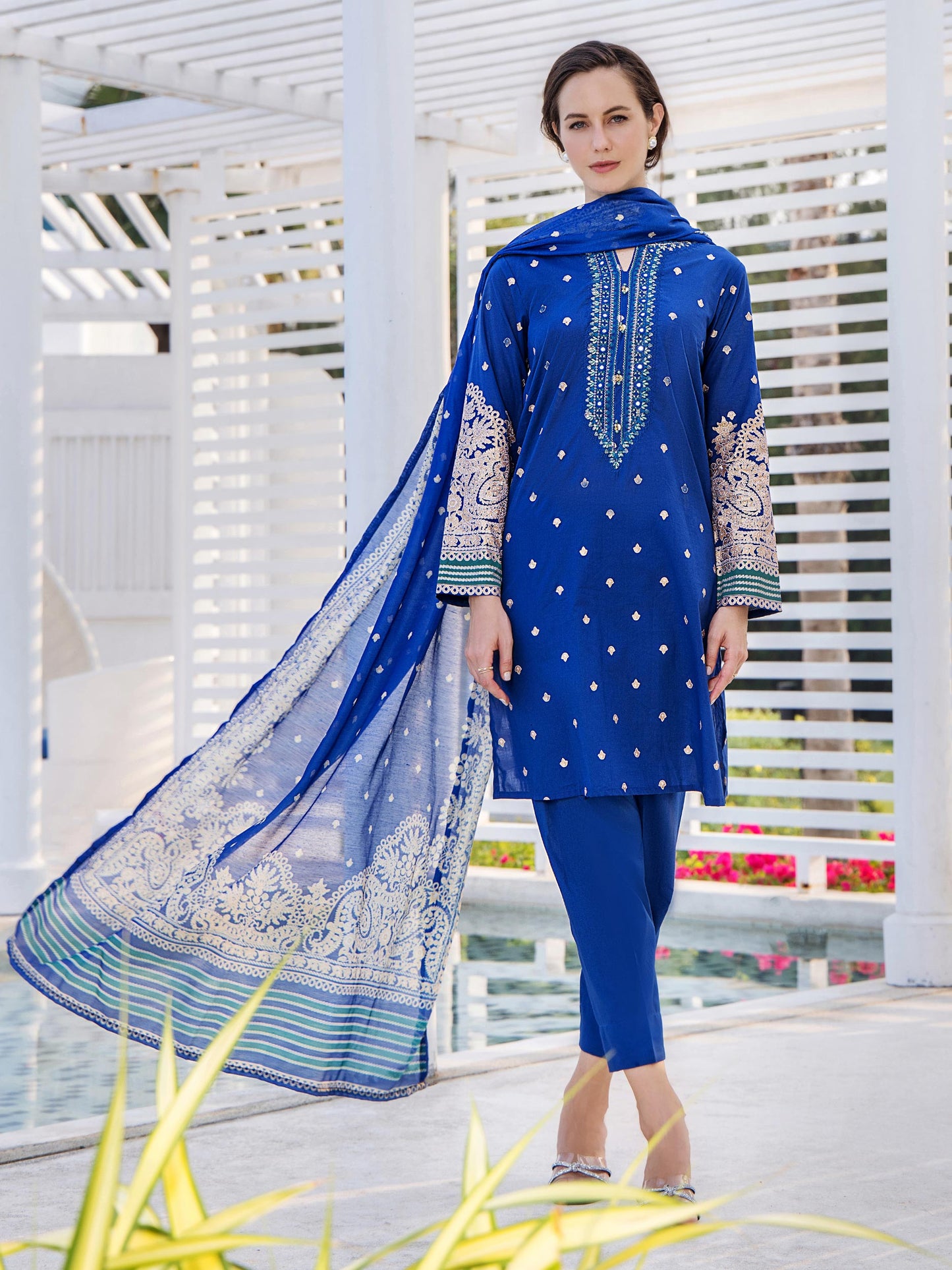 3 Piece Lawn Suit-Embroidered (Unstitched)