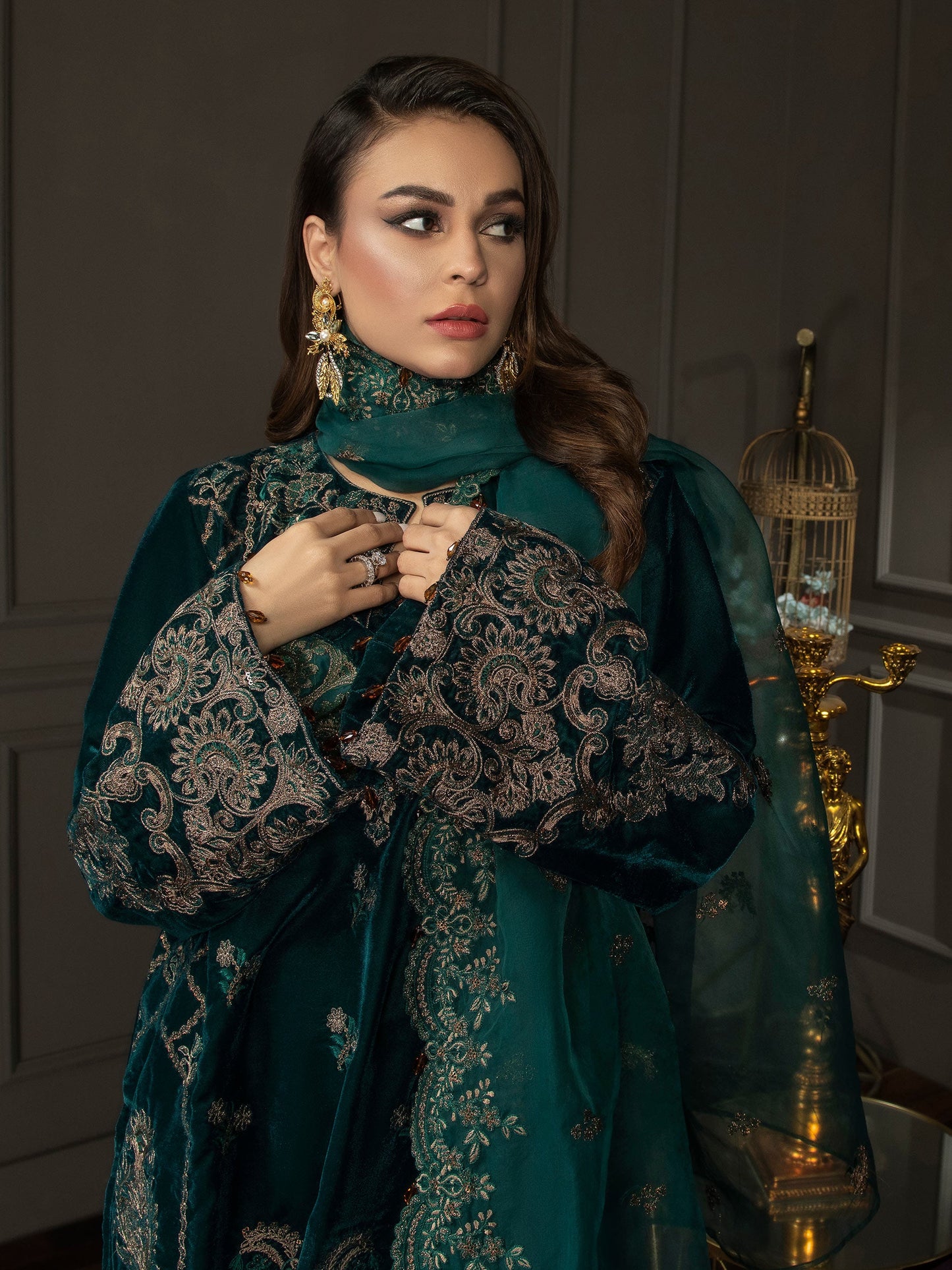 3 Piece Velvet Suit-Embroidered (Unstitched)