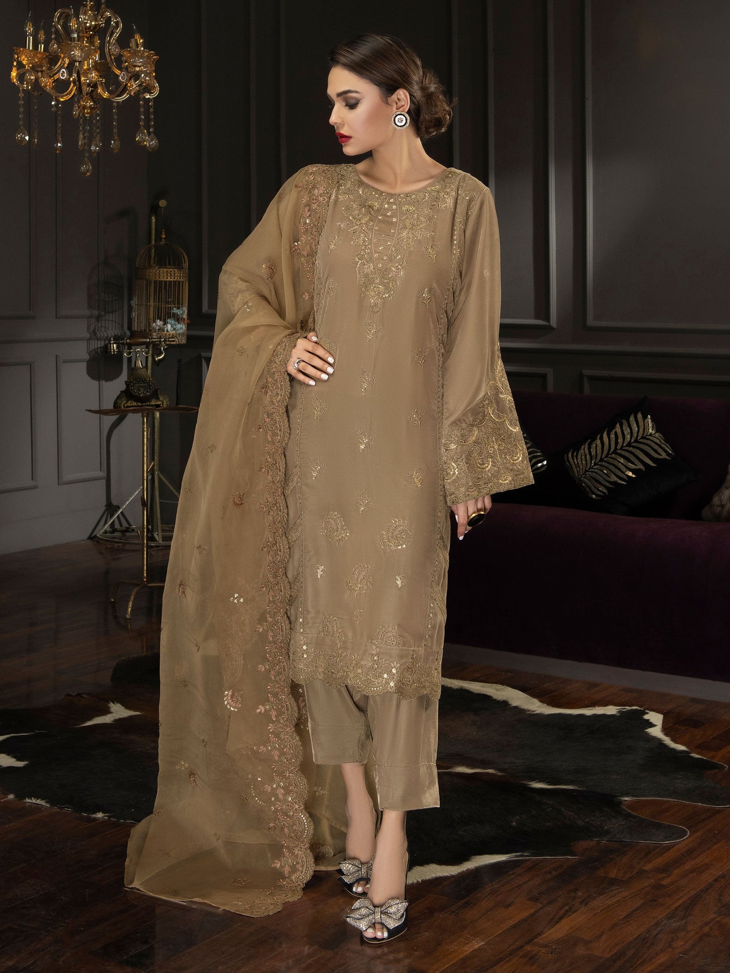 3 Piece Velvet Suit-Embroidered (Unstitched)