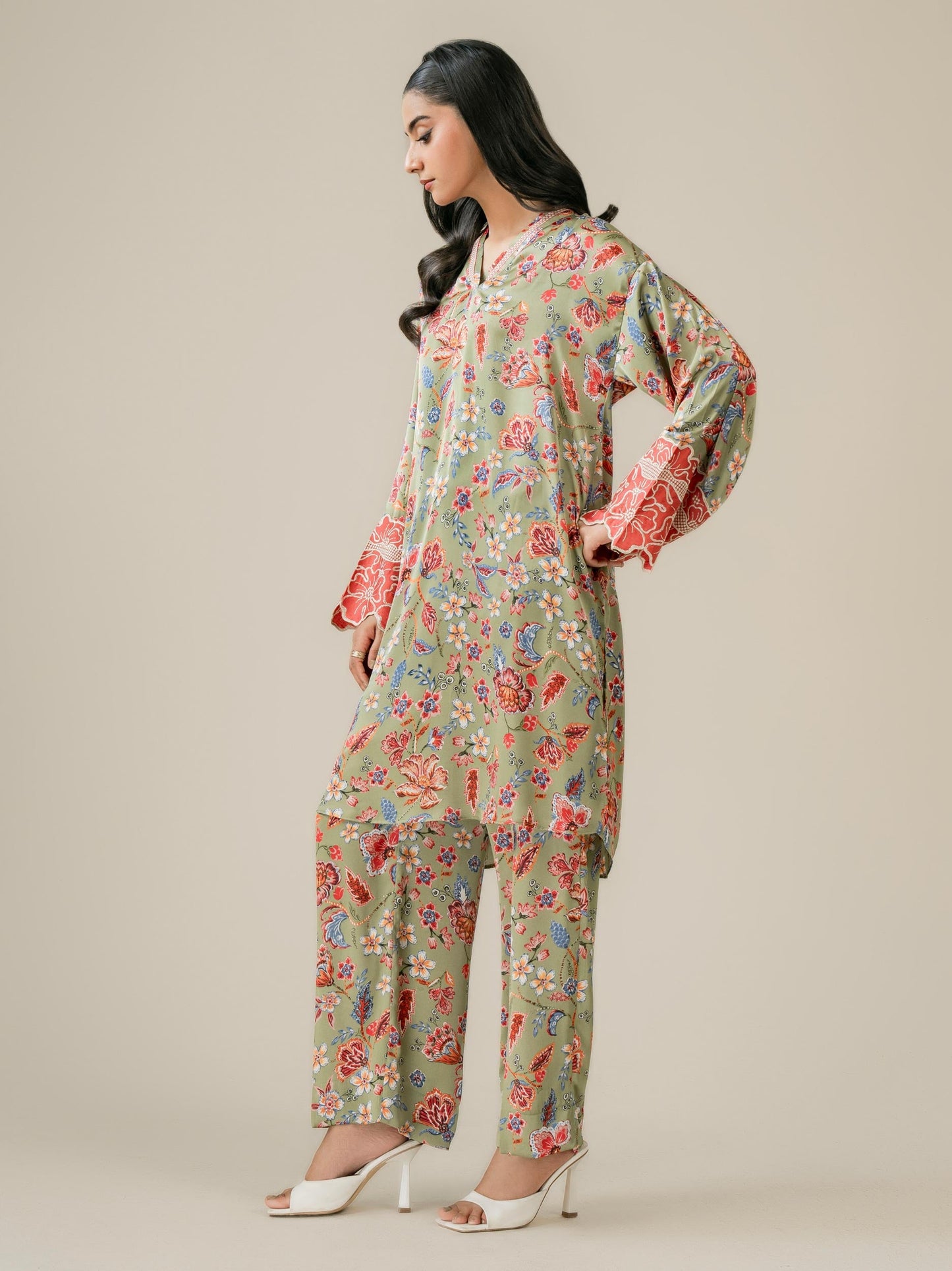 Silk Co-ord Set-Embellished (Pret)
