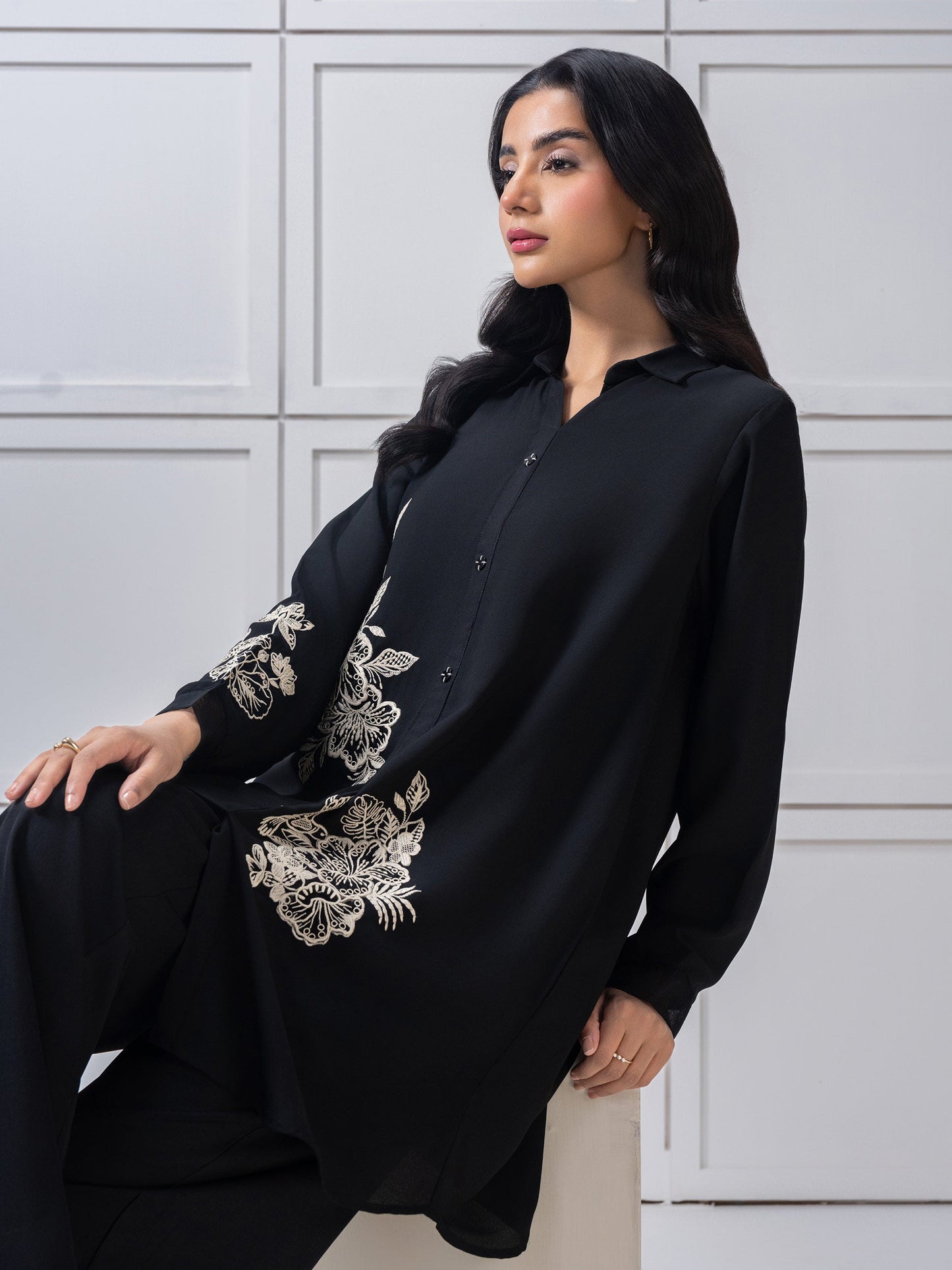 Grip Top-Embroidered (Pret)